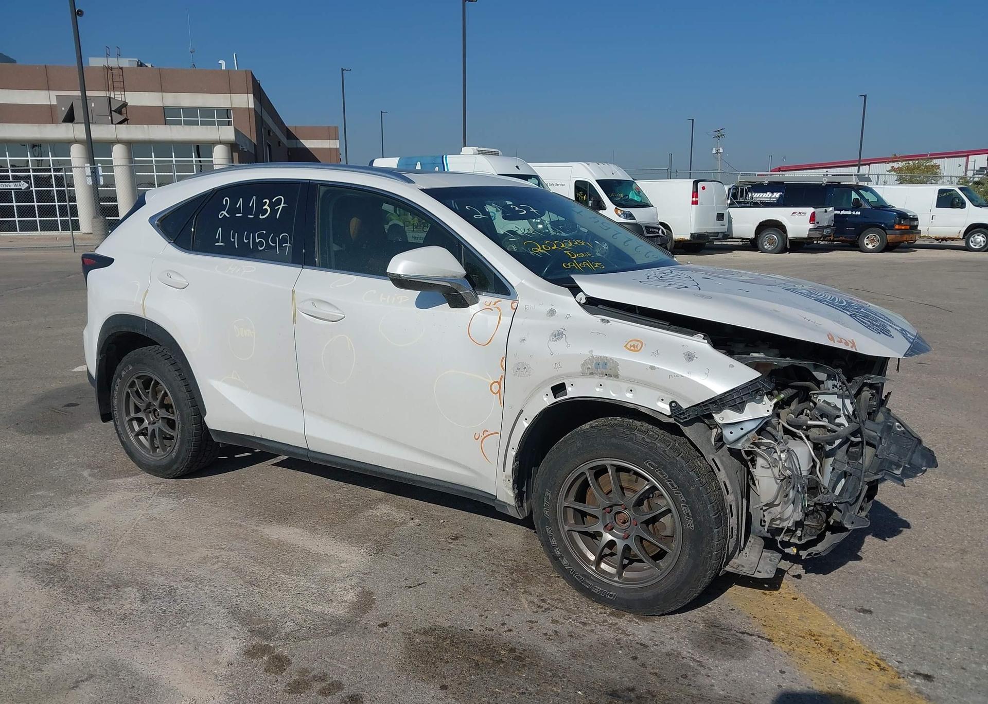 2015 LEXUS NX200T