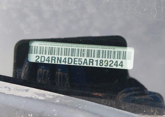 2010 DODGE GRAND CARAVAN SE