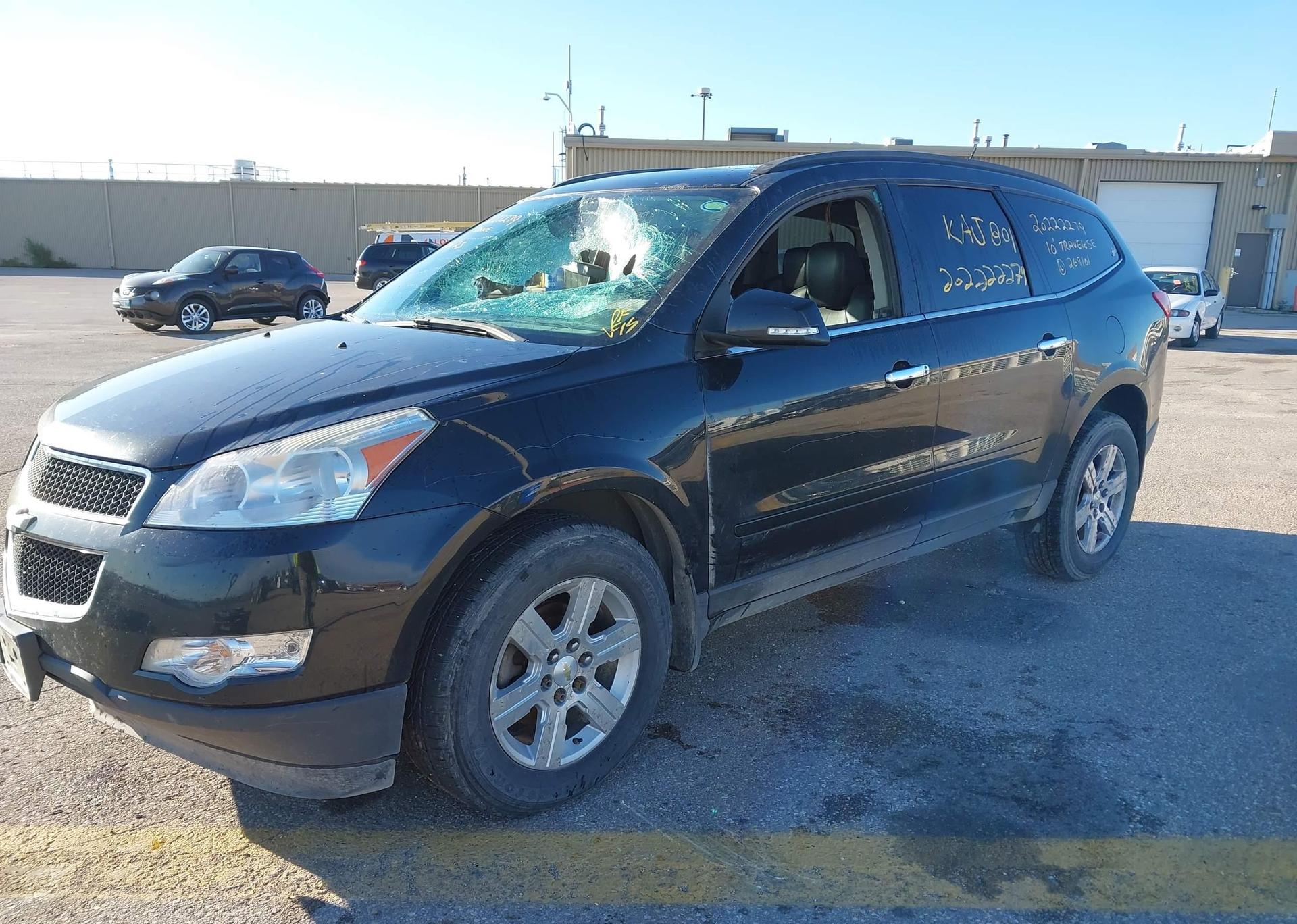 2010 CHEVROLET TRAVERSE LT