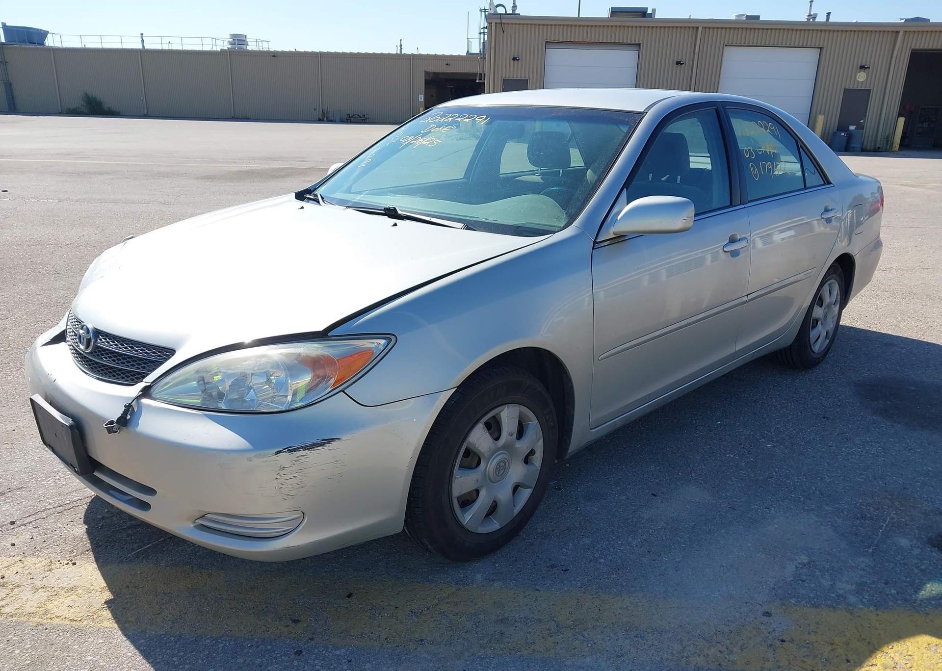 2003 TOYOTA CAMRY SE