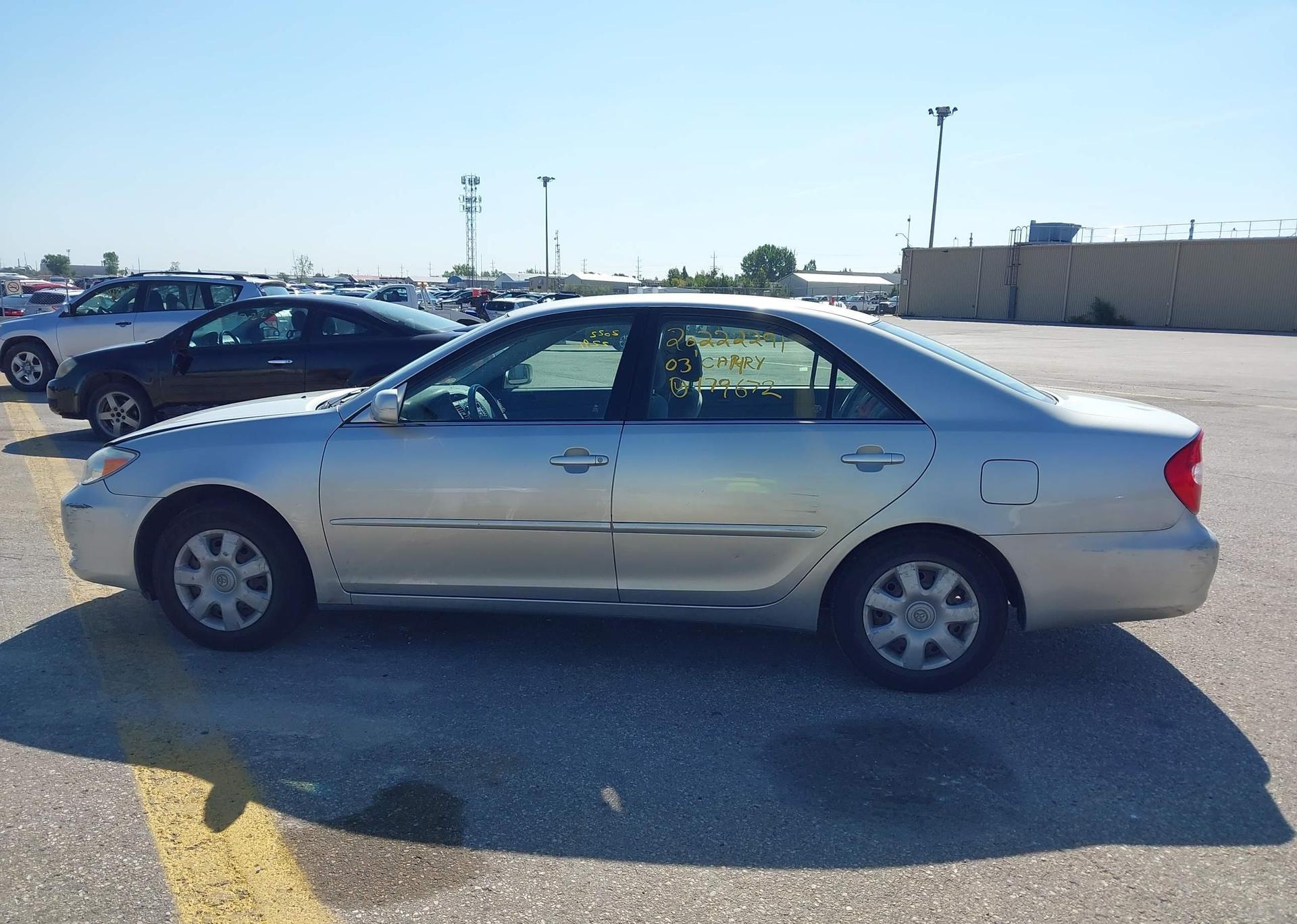 2003 TOYOTA CAMRY SE