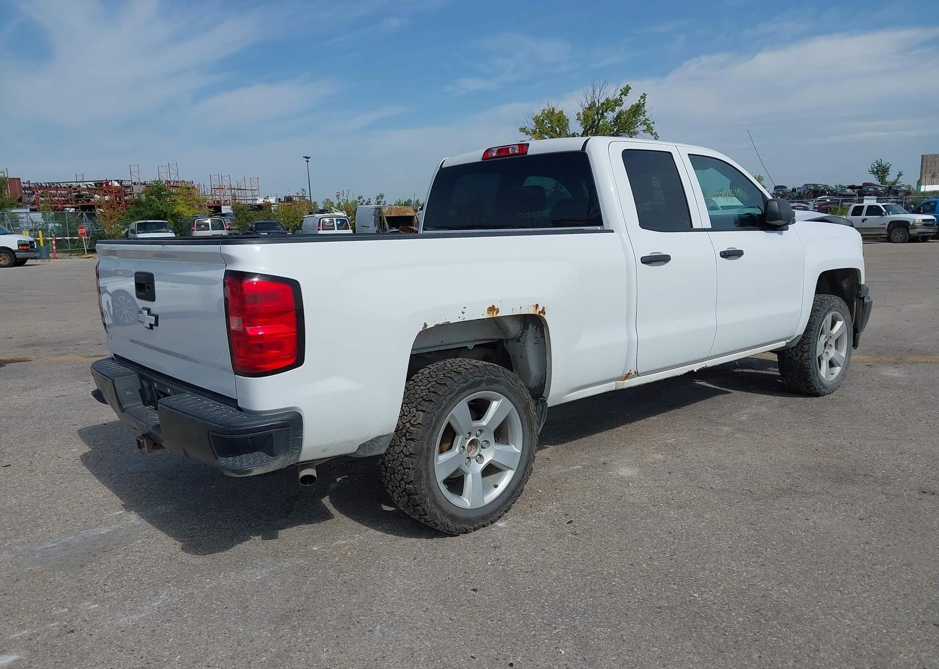 2015 CHEVROLET SILVERADO 1500 LT DOUBLE CAB