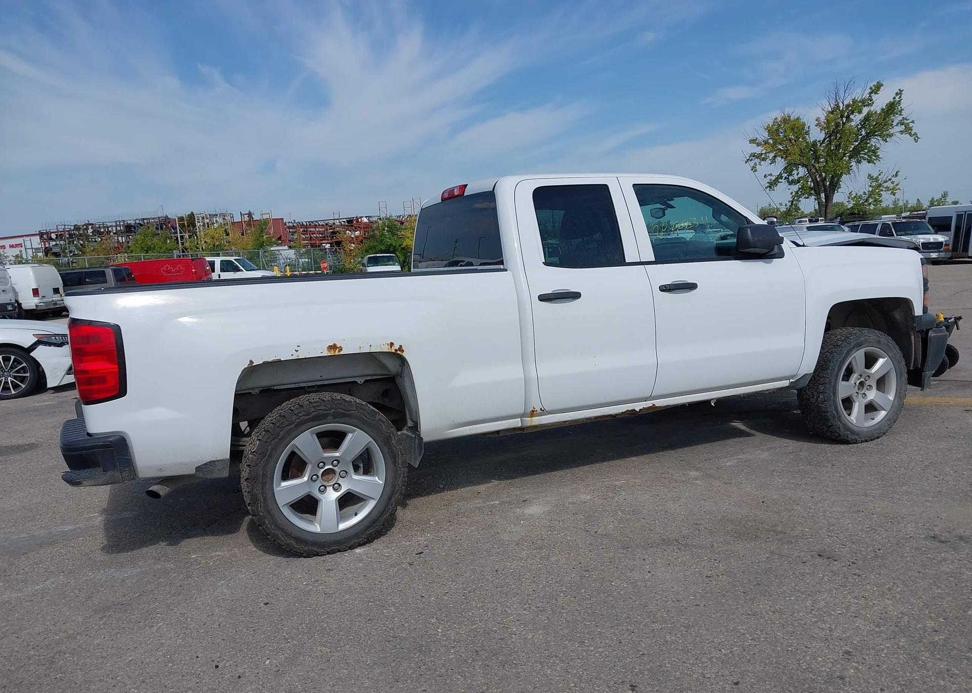 2015 CHEVROLET SILVERADO 1500 LT DOUBLE CAB