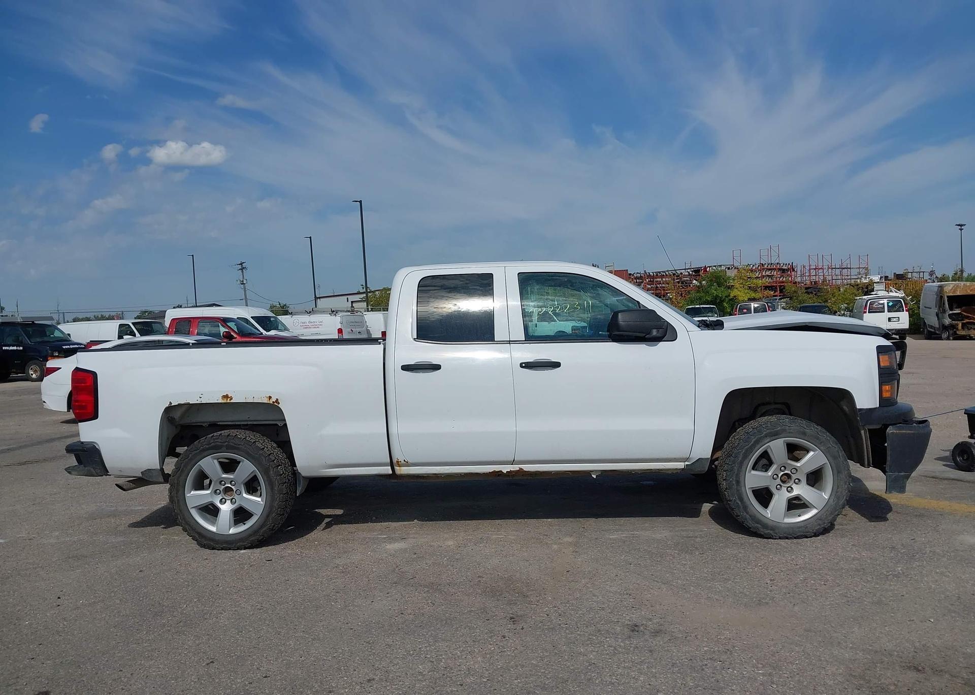 2015 CHEVROLET SILVERADO 1500 LT DOUBLE CAB