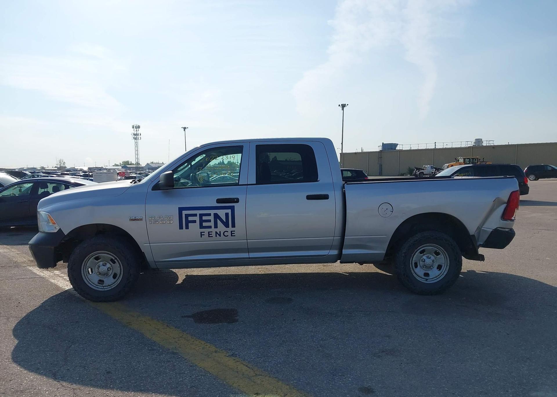 2017 DODGE RAM 1500 SLT CREW CAB