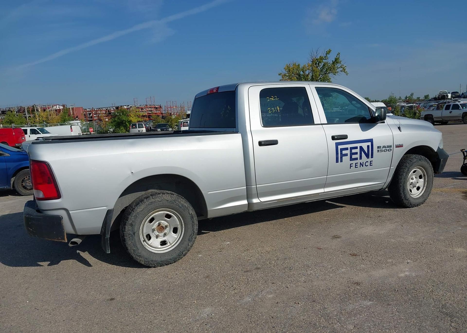 2017 DODGE RAM 1500 SLT CREW CAB