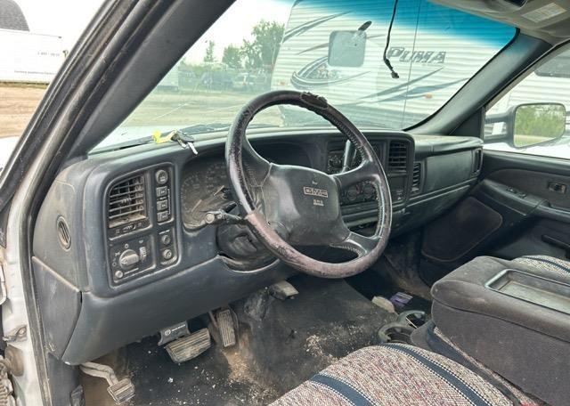 2002 GMC SIERRA 2500 SL