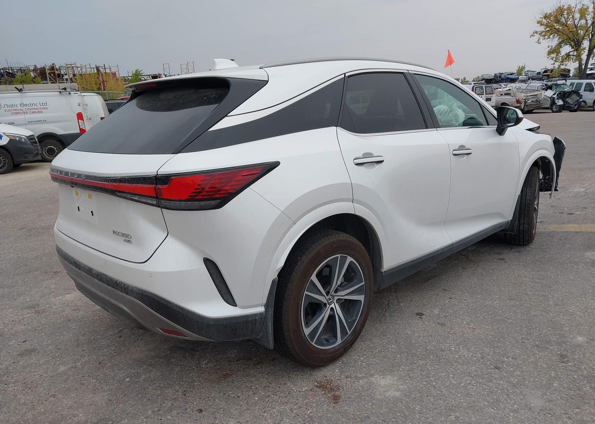2024 LEXUS RX350