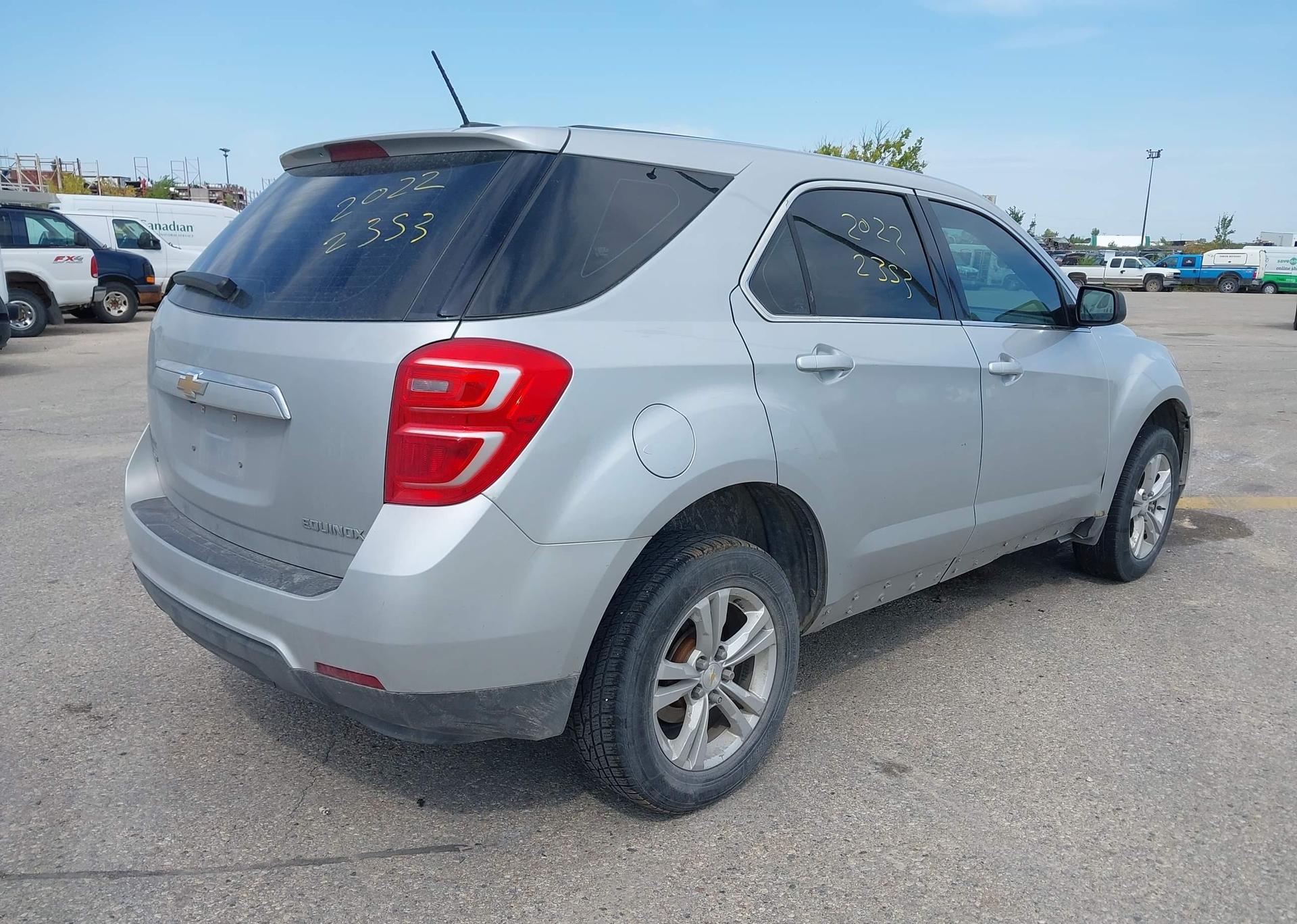 2016 CHEVROLET EQUINOX LS