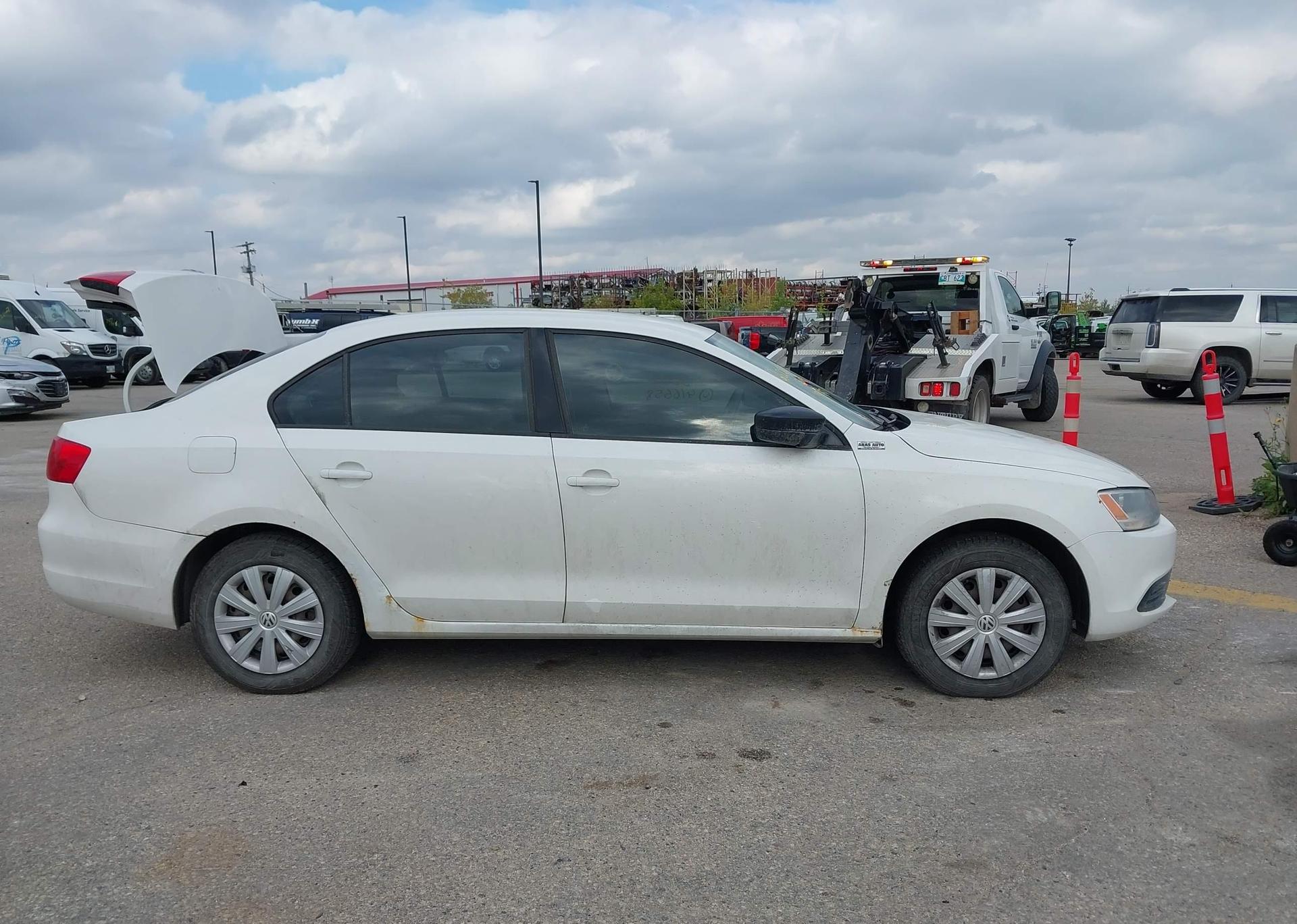2012 VOLKSWAGEN JETTA 2.0