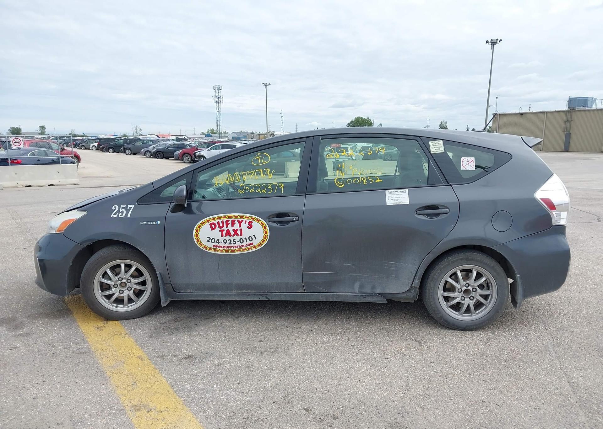 2014 TOYOTA PRIUS V