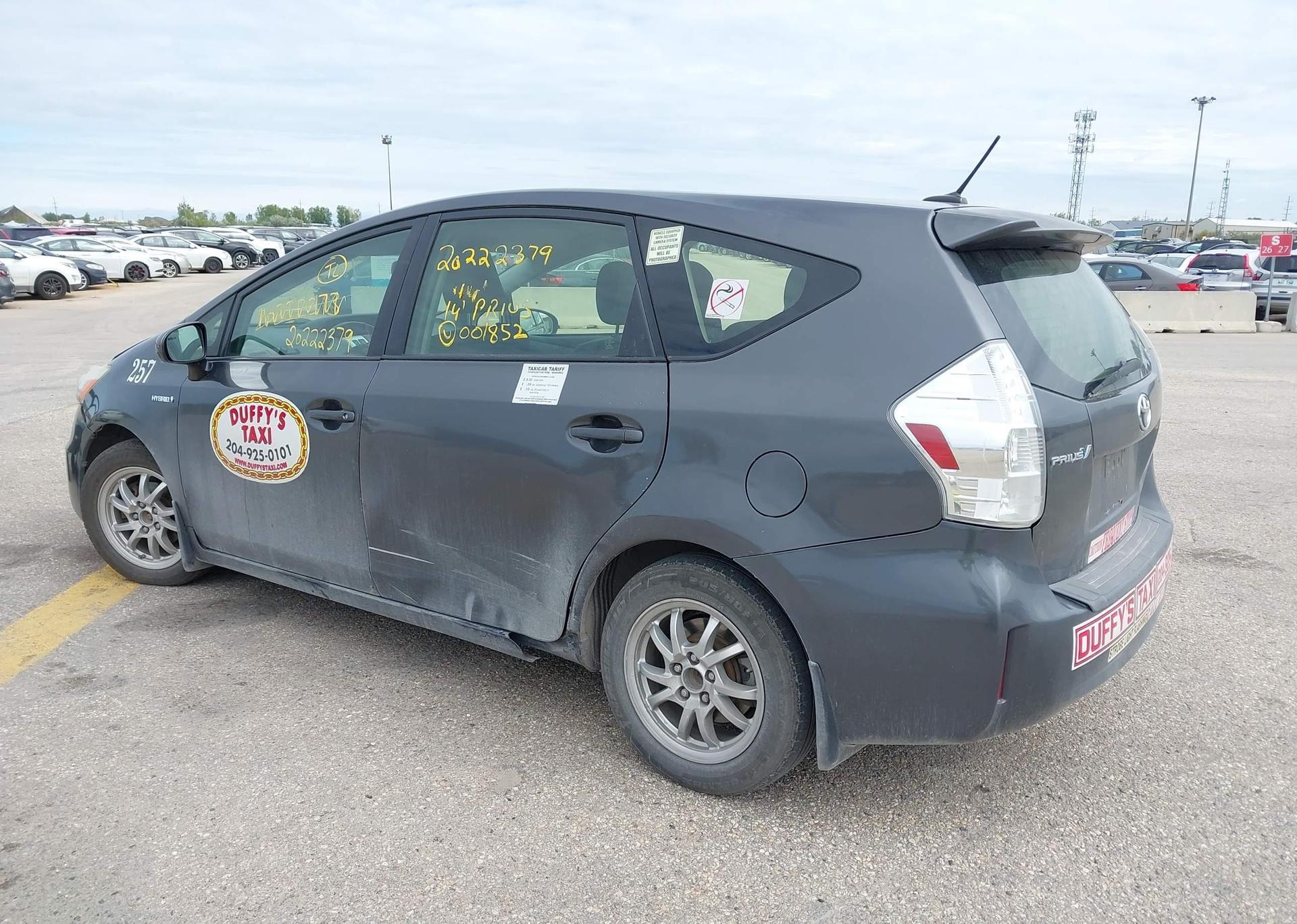 2014 TOYOTA PRIUS V