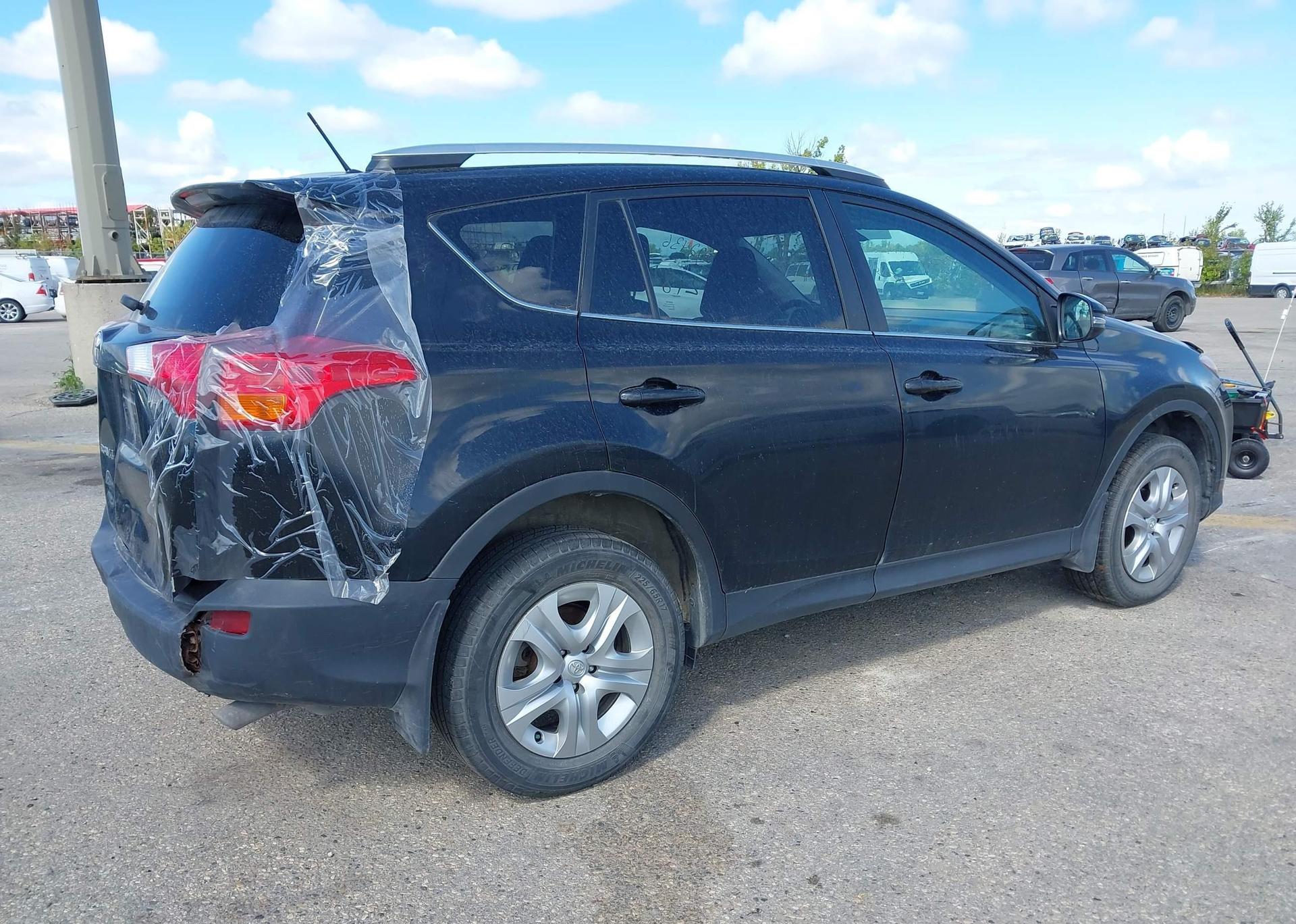 2014 TOYOTA RAV4 LE