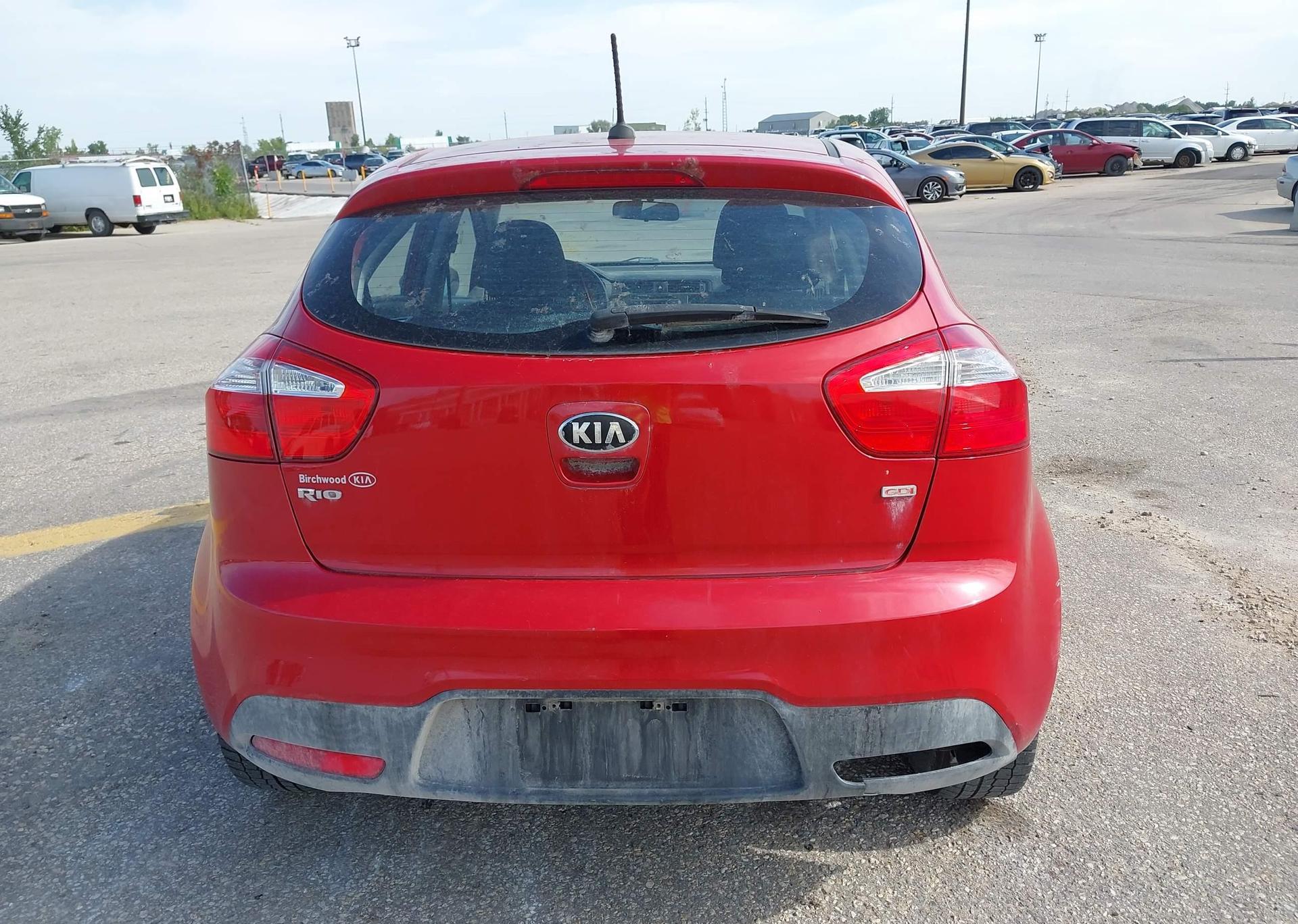 2013 KIA RIO5 LX+