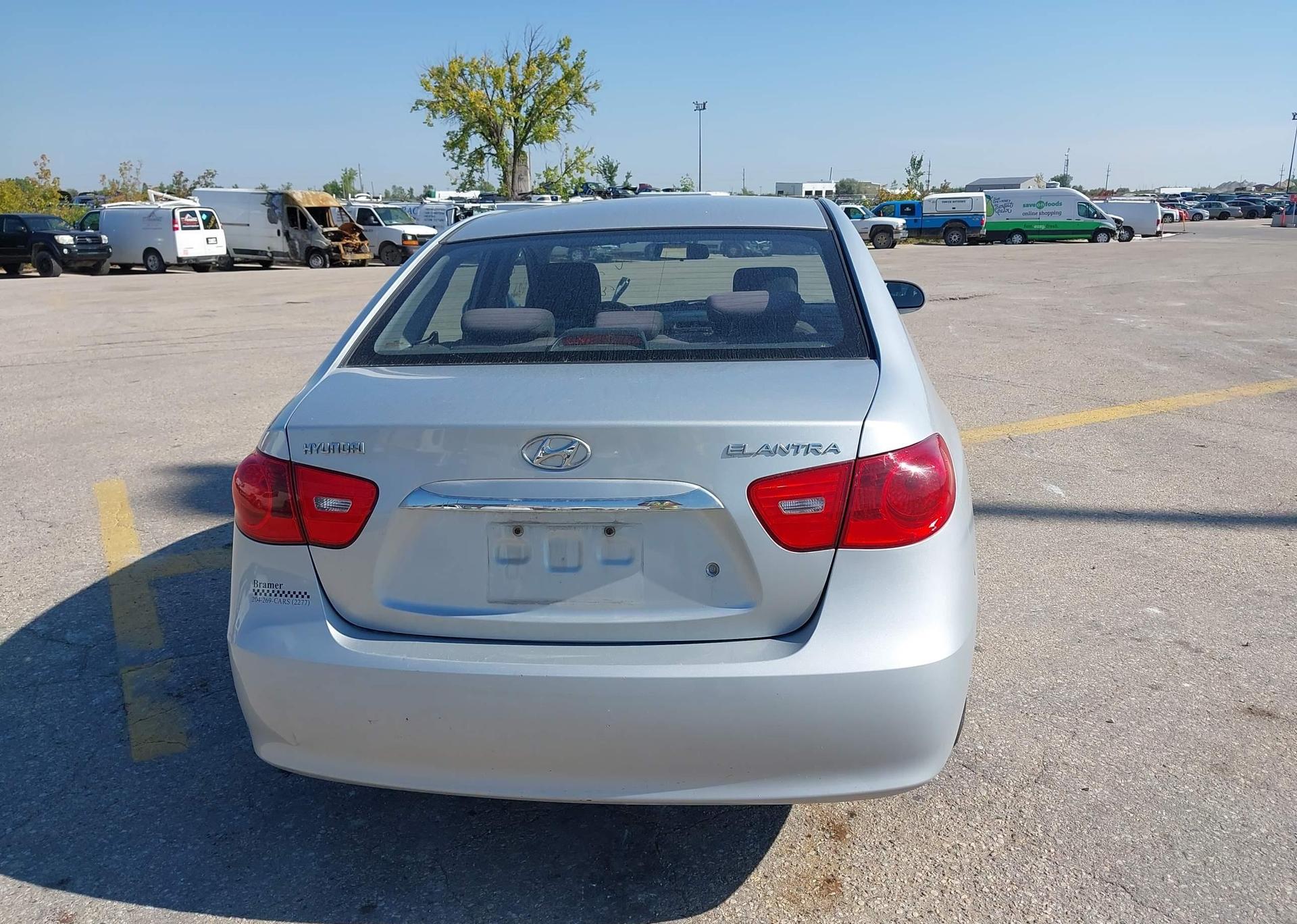 2010 HYUNDAI ELANTRA GL