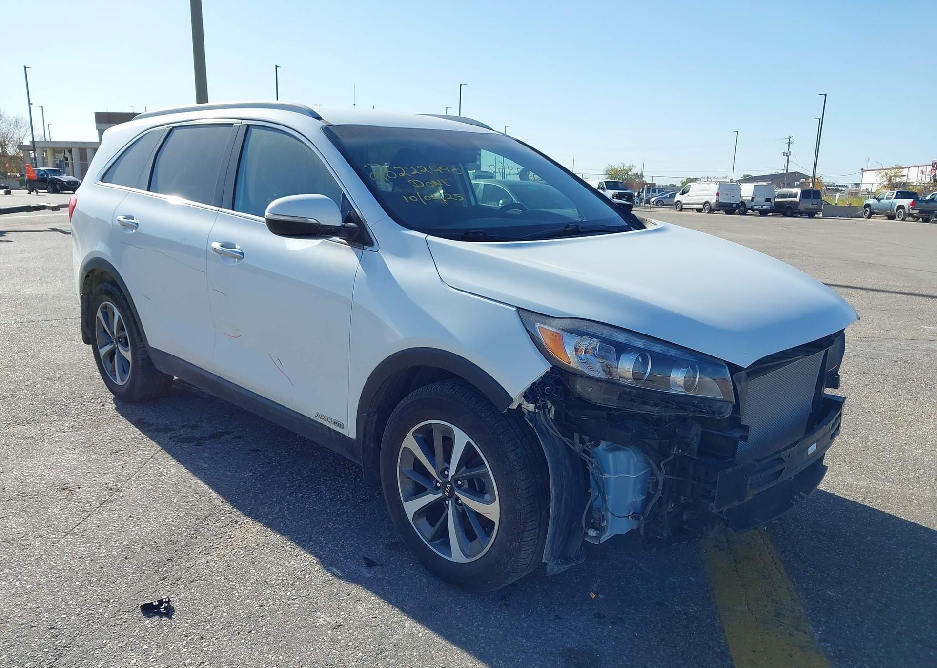 2018 KIA SORENTO EX V6