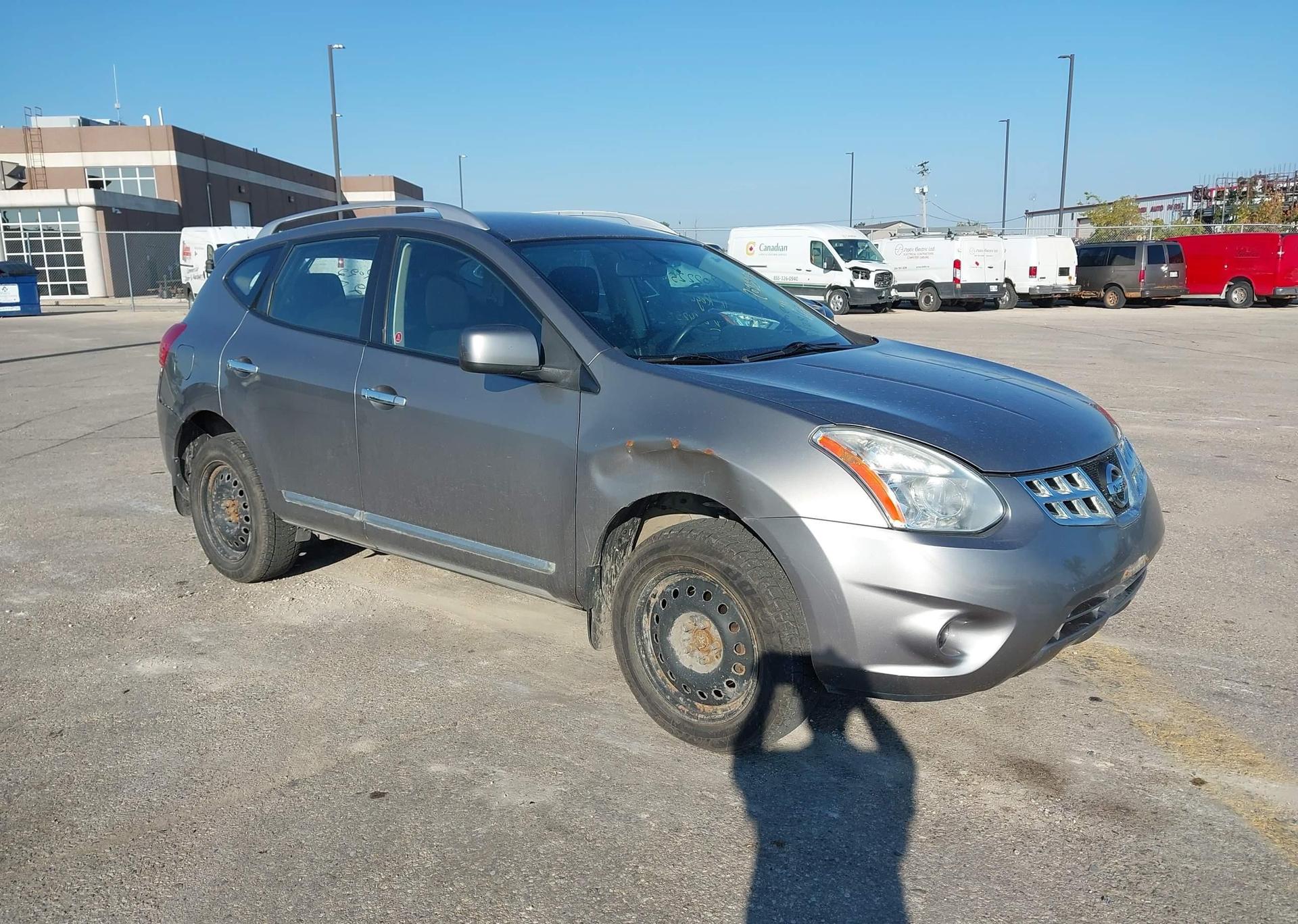 2011 NISSAN ROGUE S