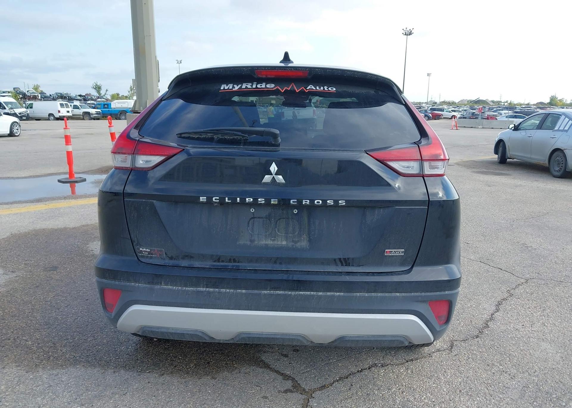 2022 MITSUBISHI ECLIPSE CROSS ES