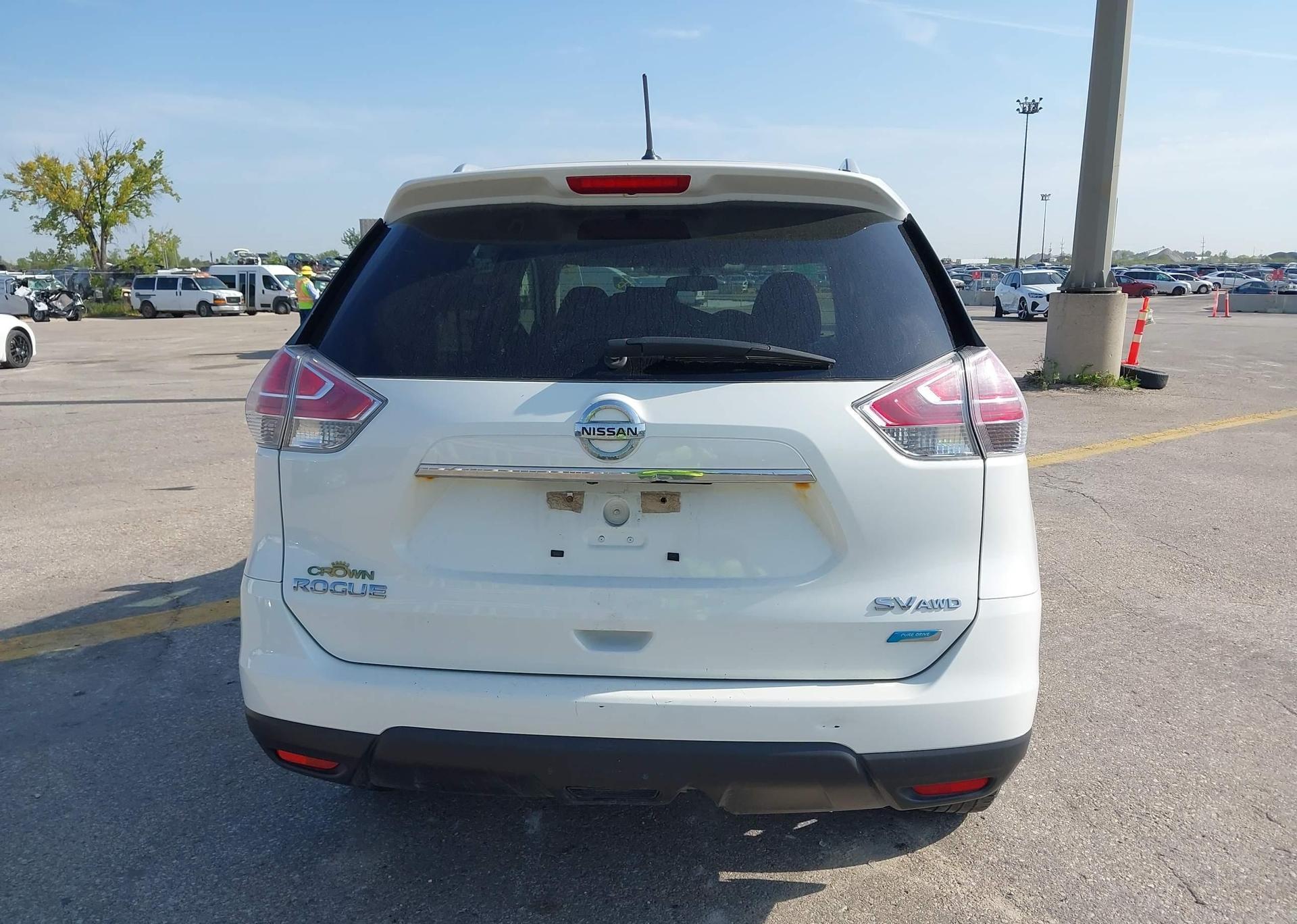 2014 NISSAN ROGUE SV