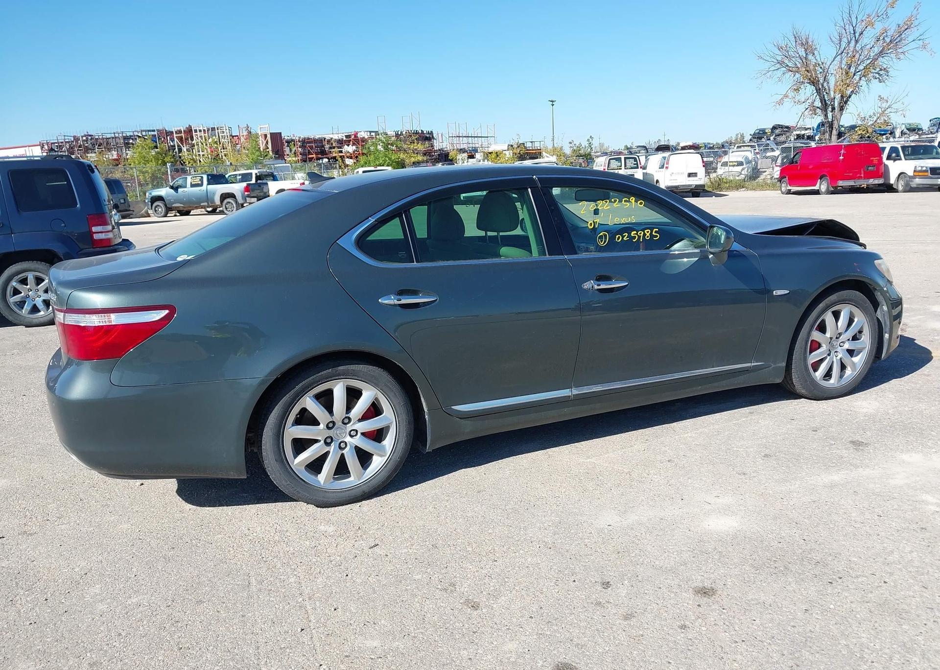 2007 LEXUS LS 460