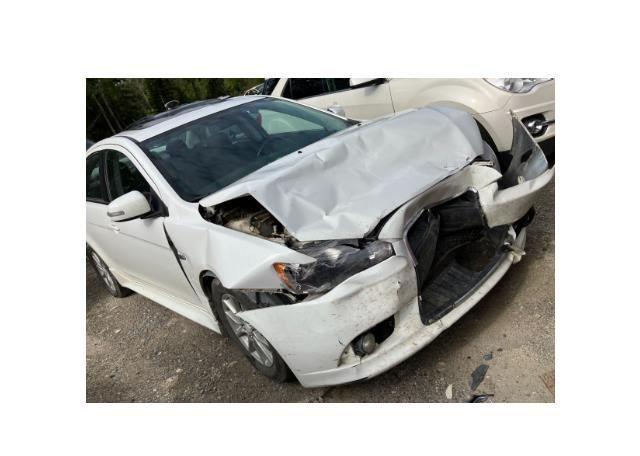 2015 MITSUBISHI lancer se