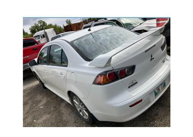2015 MITSUBISHI lancer se