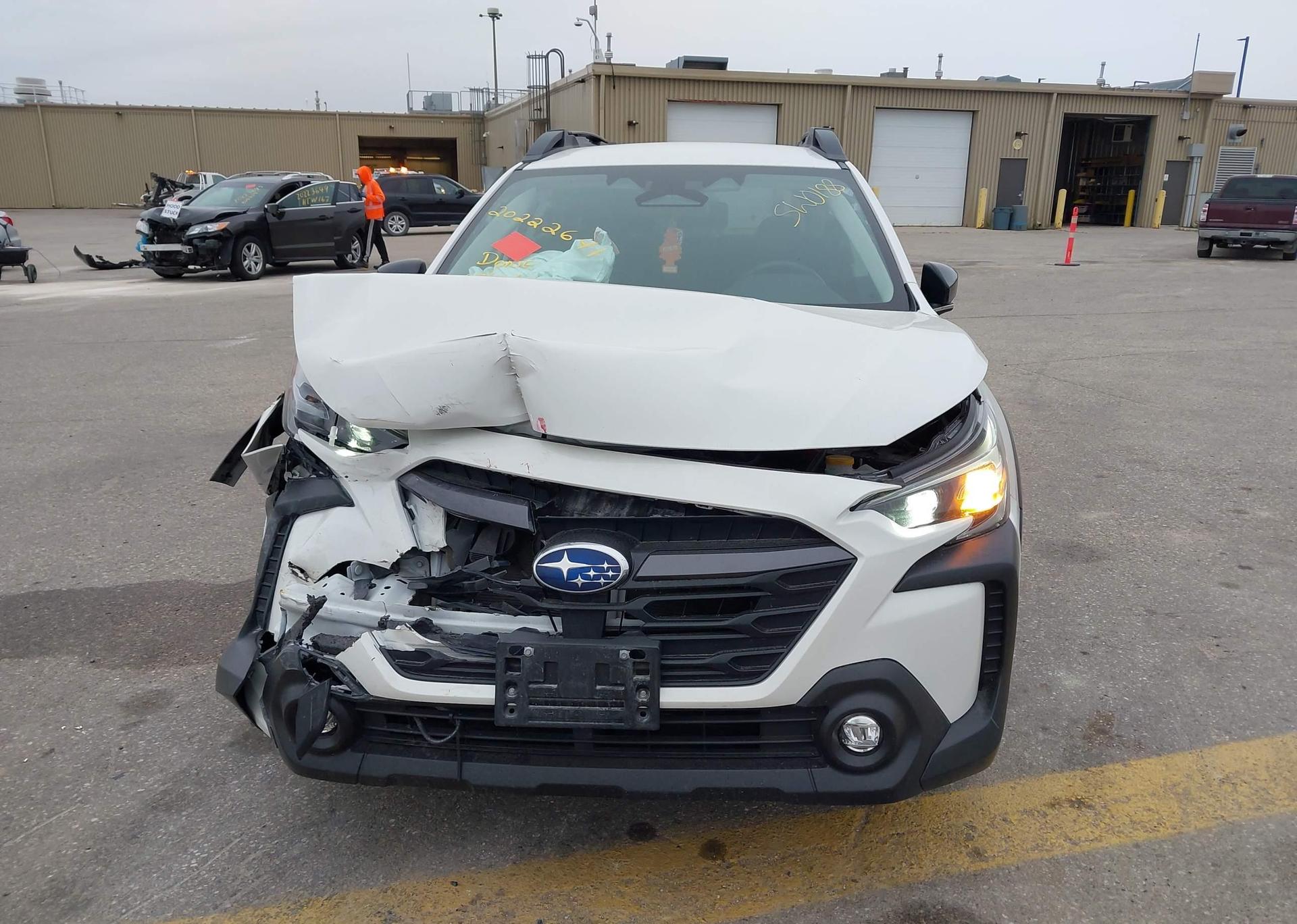 2024 SUBARU OUTBACK 2.5I