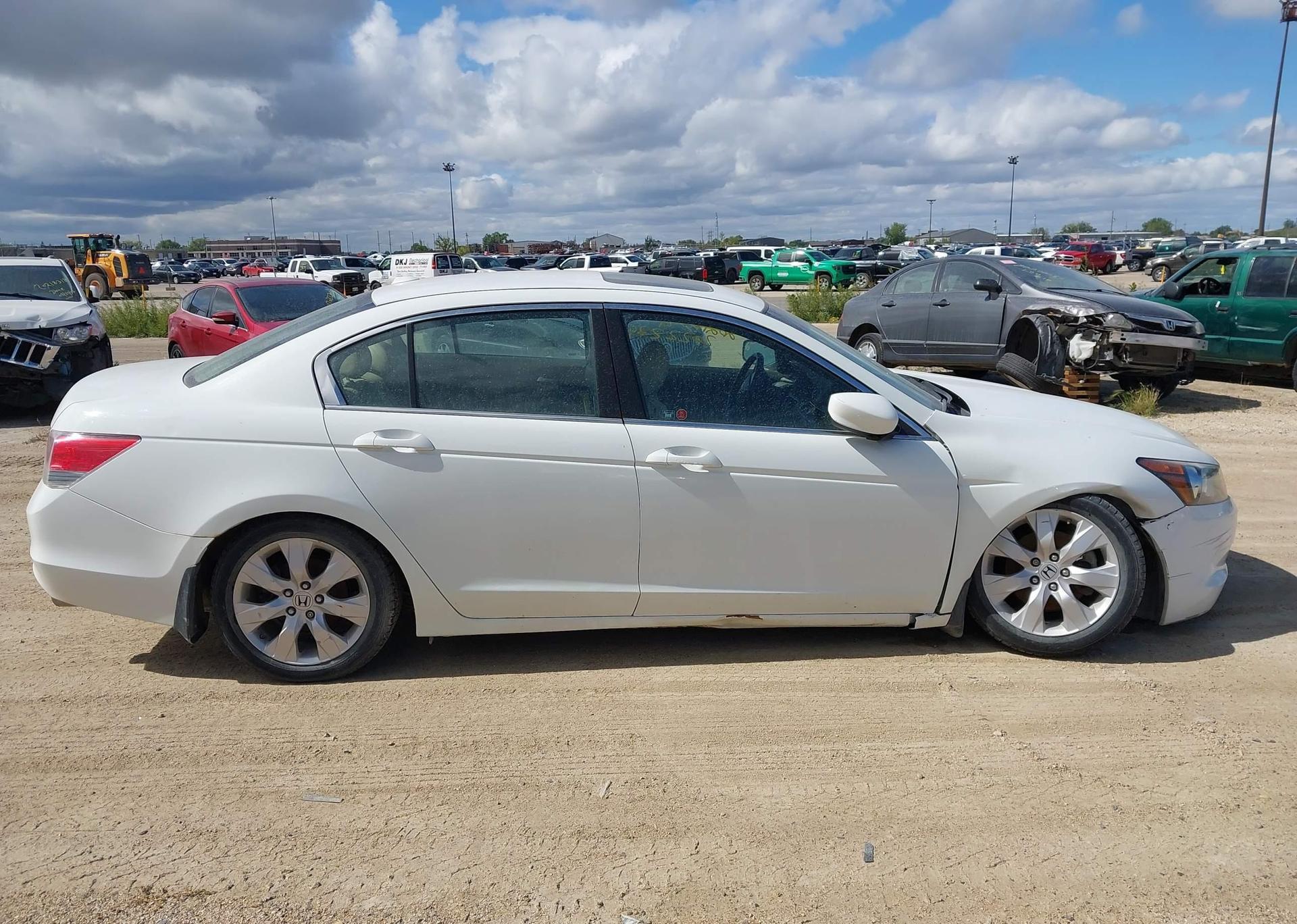 2010 HONDA ACCORD EX-L