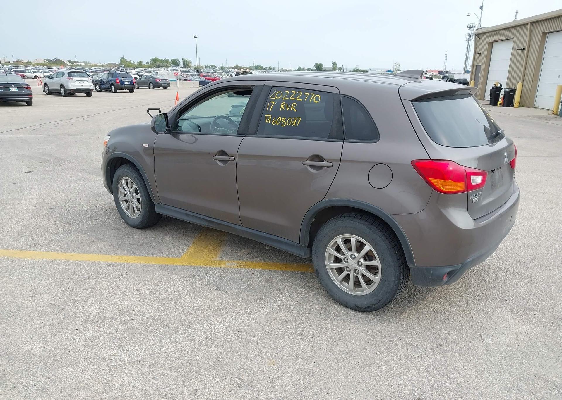 2017 MITSUBISHI RVR SE