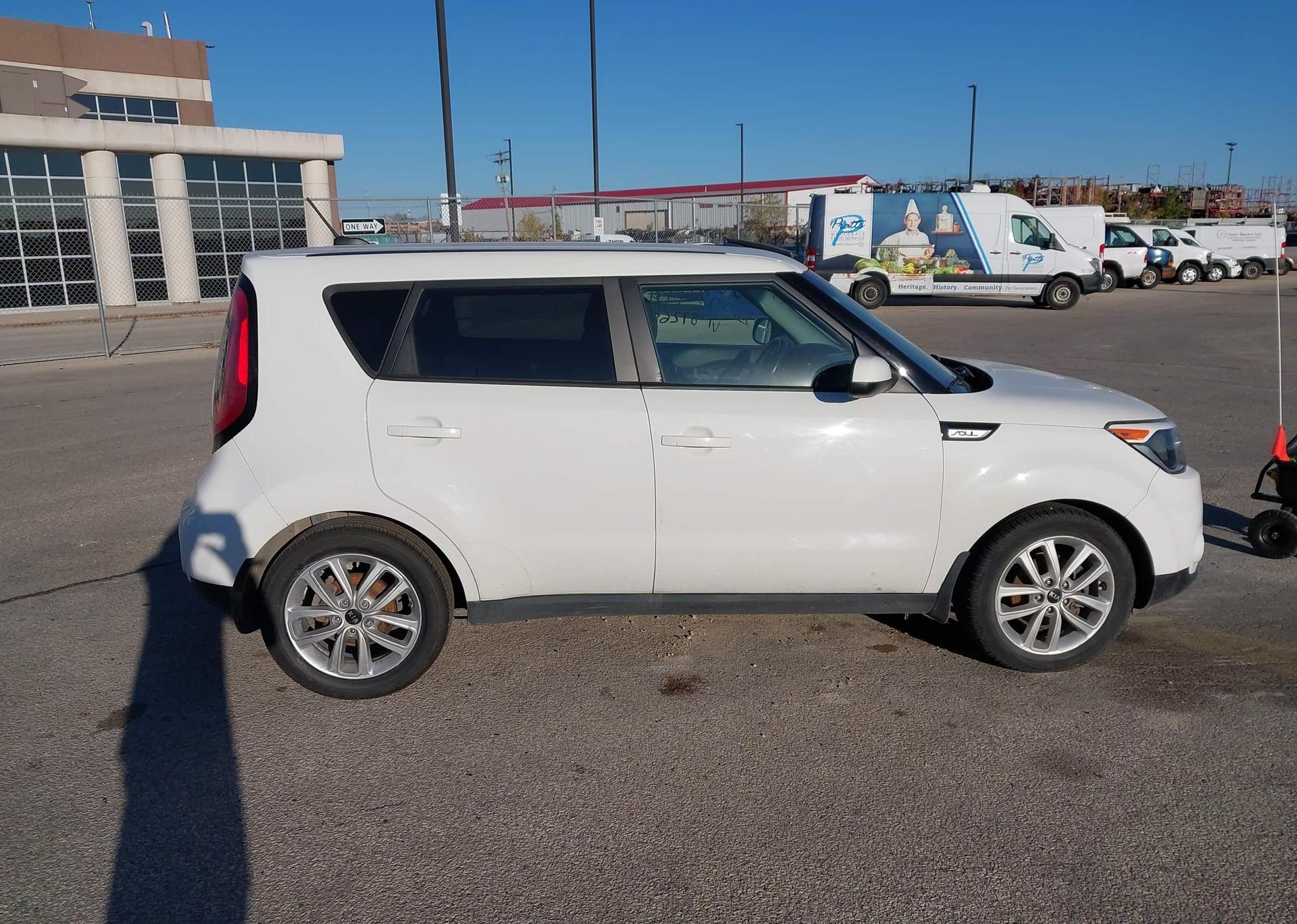 2018 KIA SOUL EX