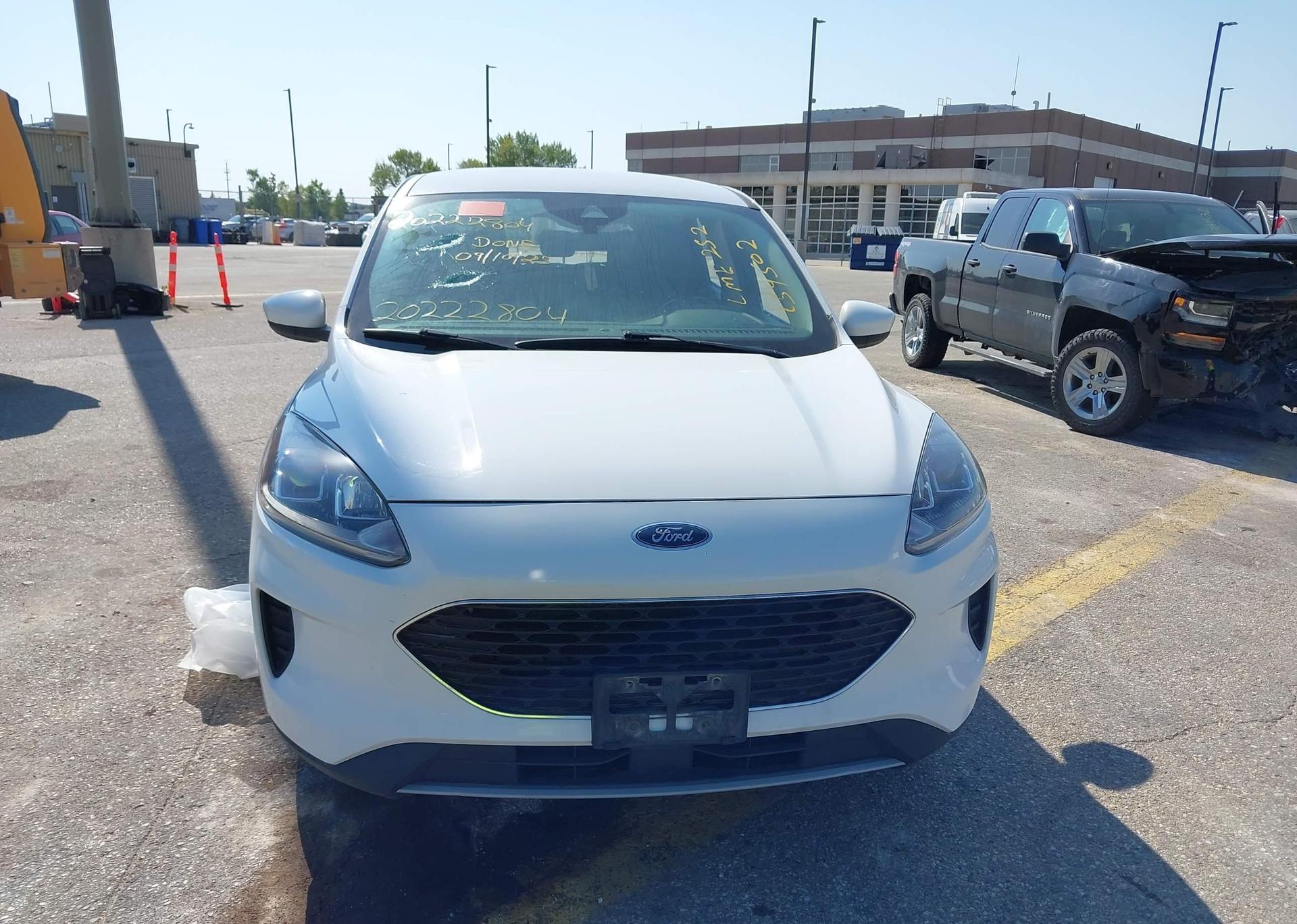 2020 FORD ESCAPE SE