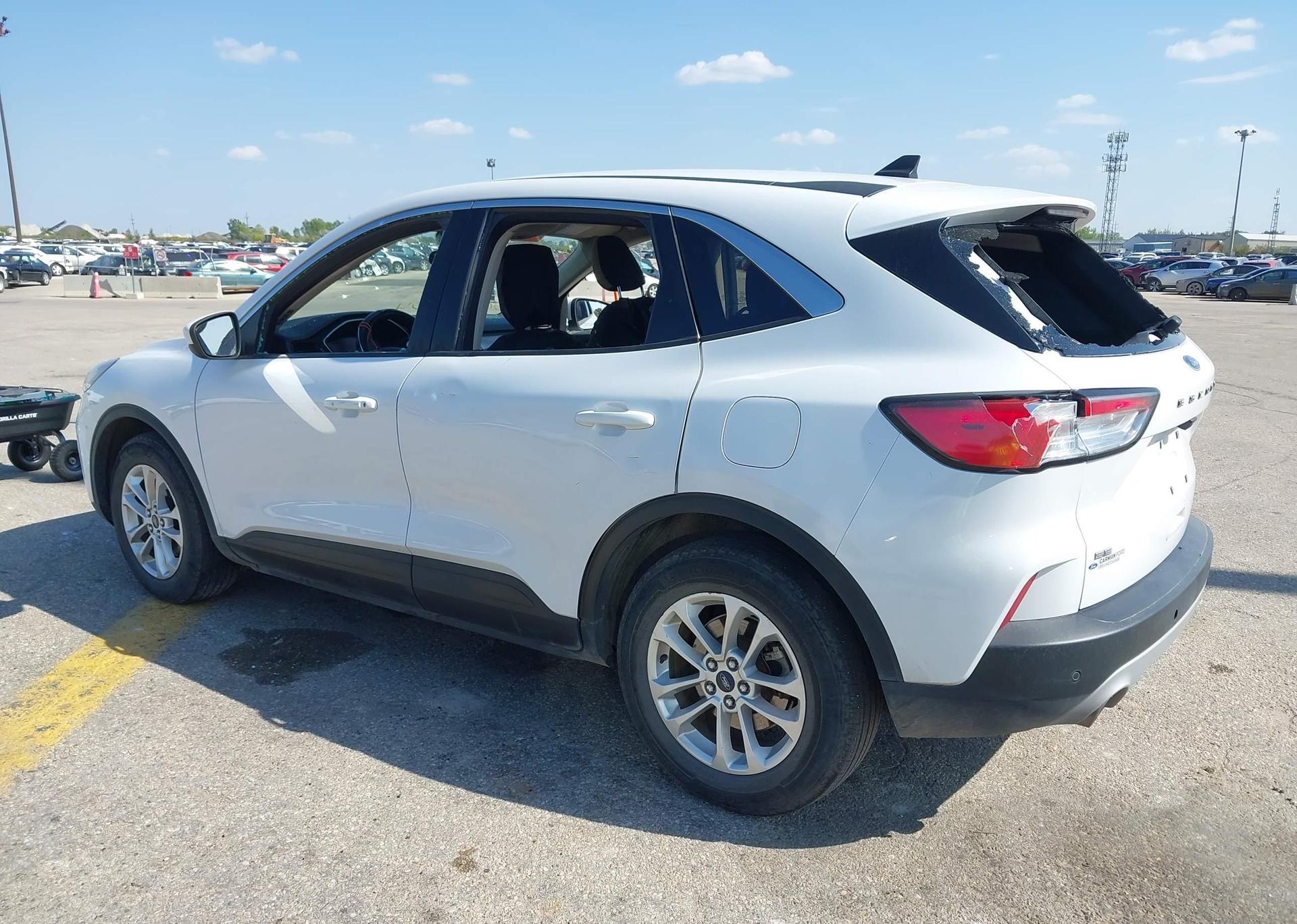 2020 FORD ESCAPE SE