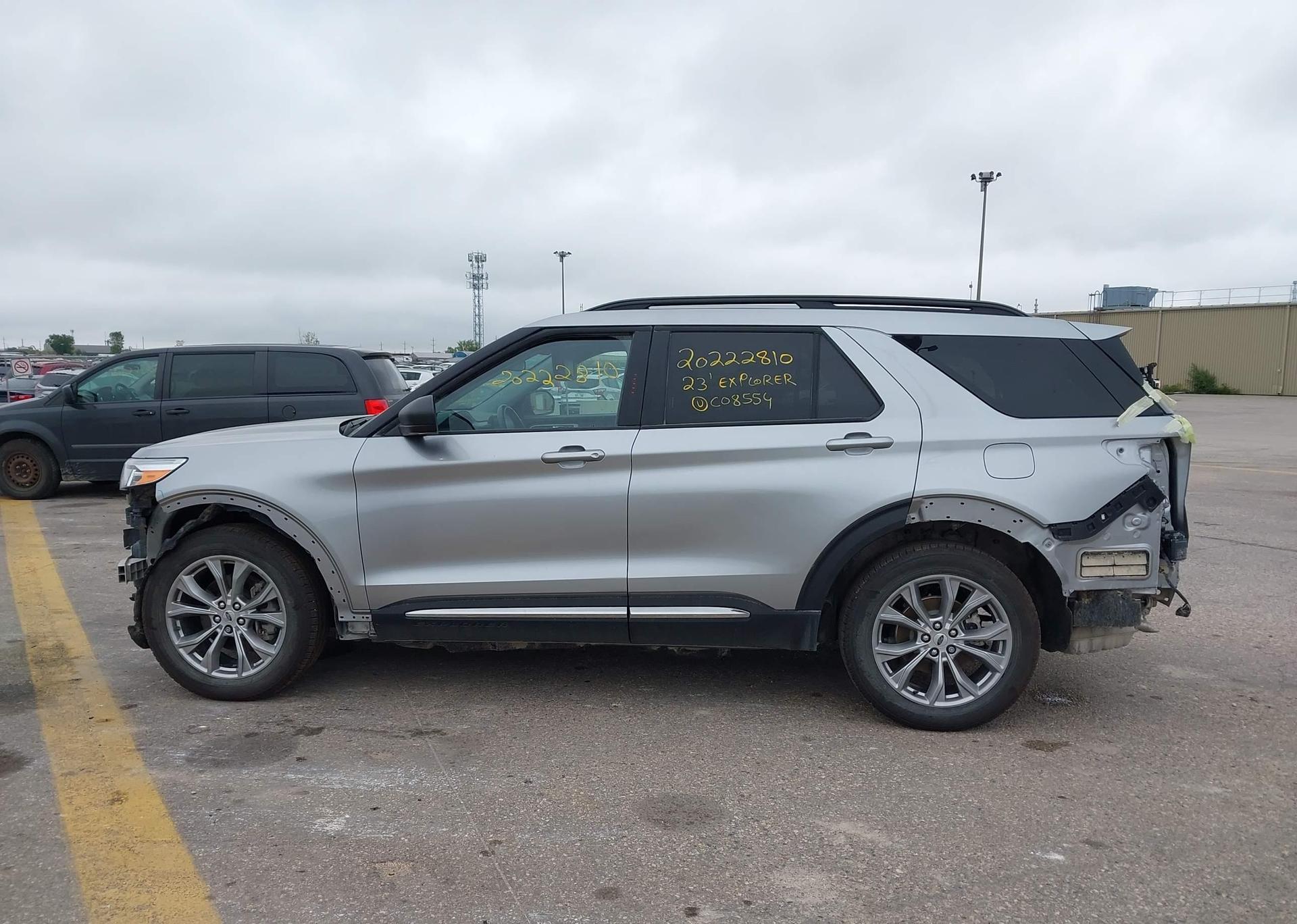 2023 FORD EXPLORER XLT
