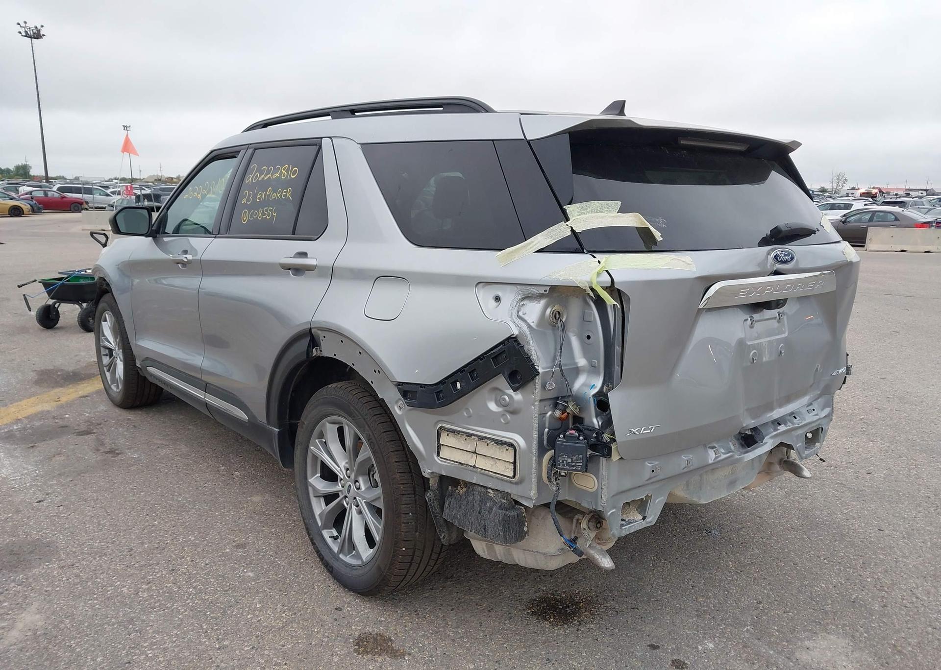 2023 FORD EXPLORER XLT