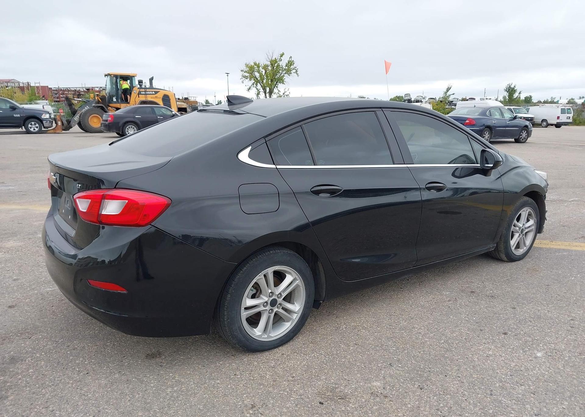 2018 CHEVROLET CRUZE LT TURBO
