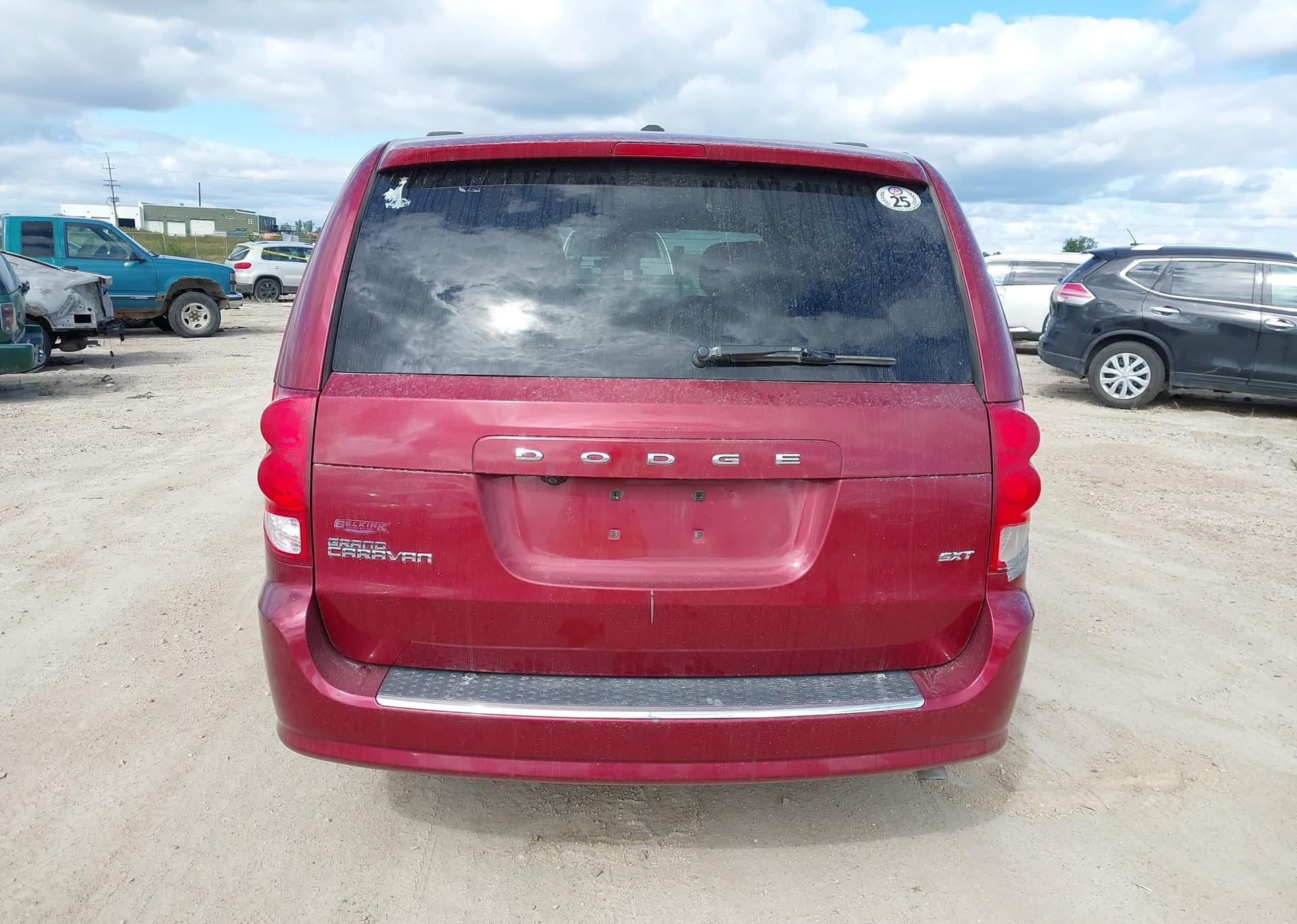 2016 DODGE GRAND CARAVAN SE