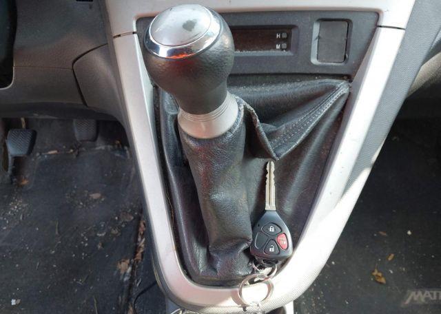 2010 TOYOTA MATRIX