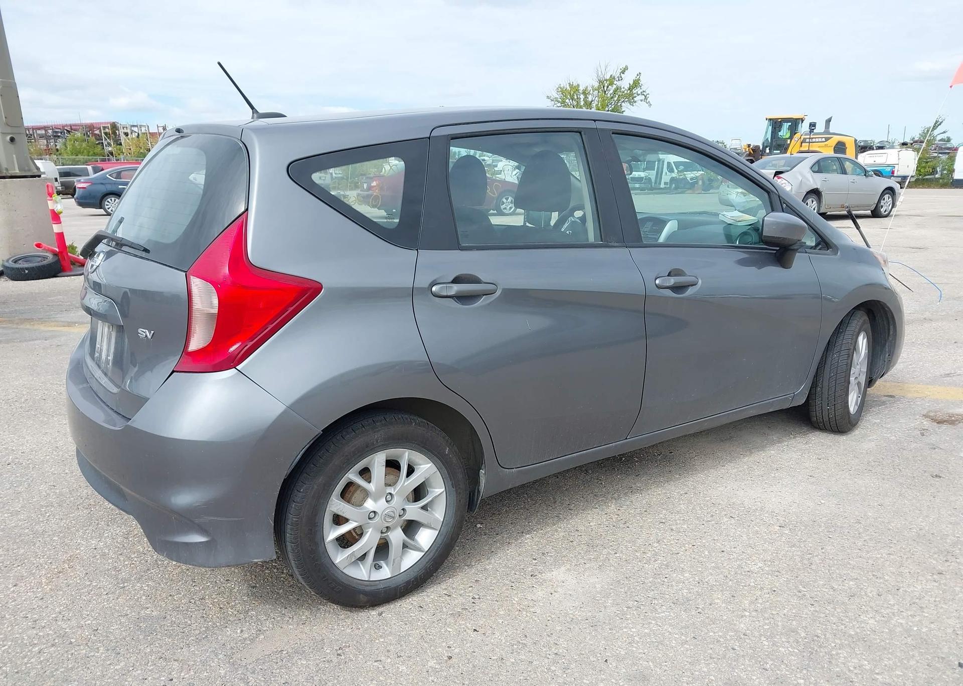 2018 NISSAN VERSA NOTE SV