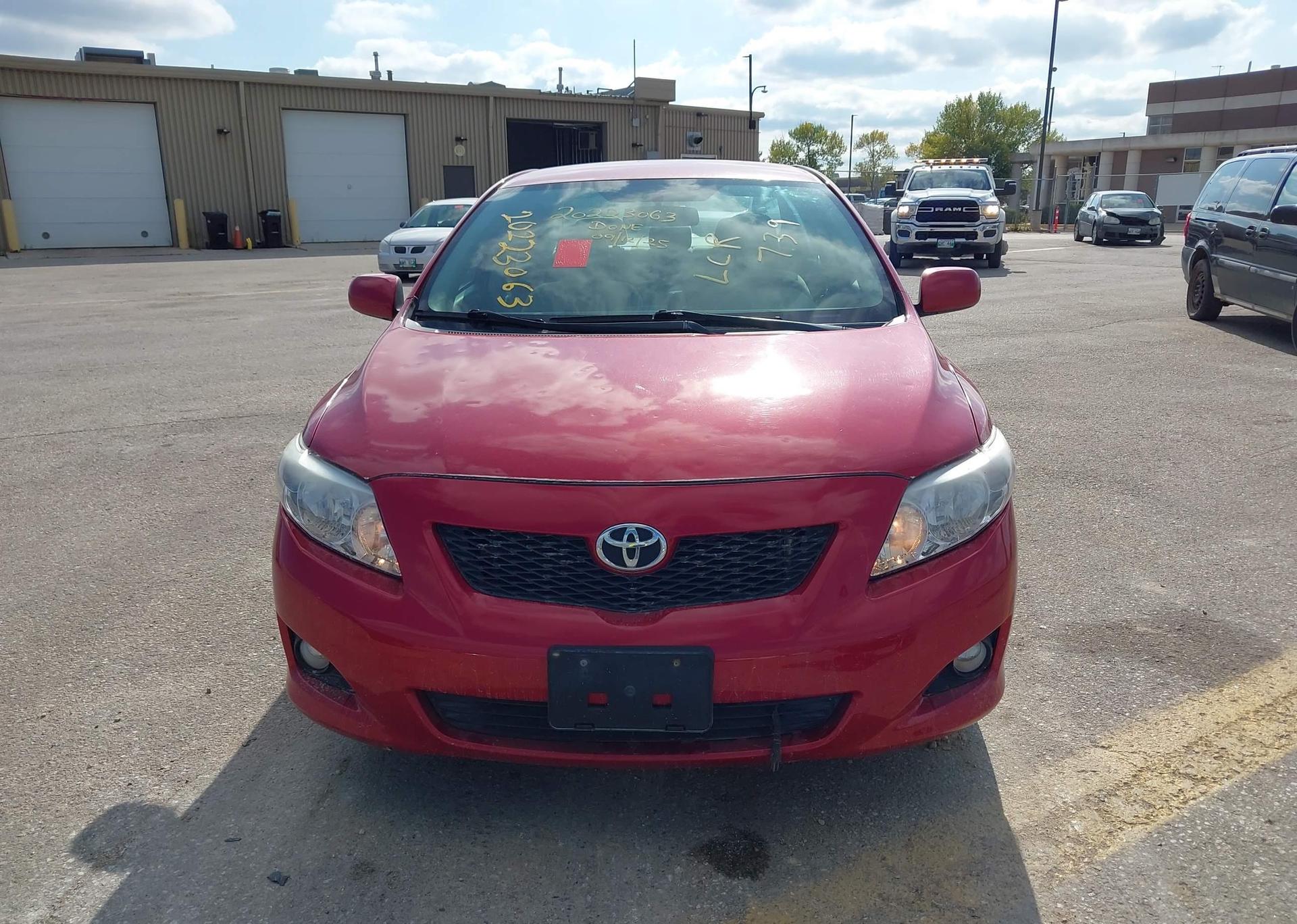 2009 TOYOTA COROLLA LE