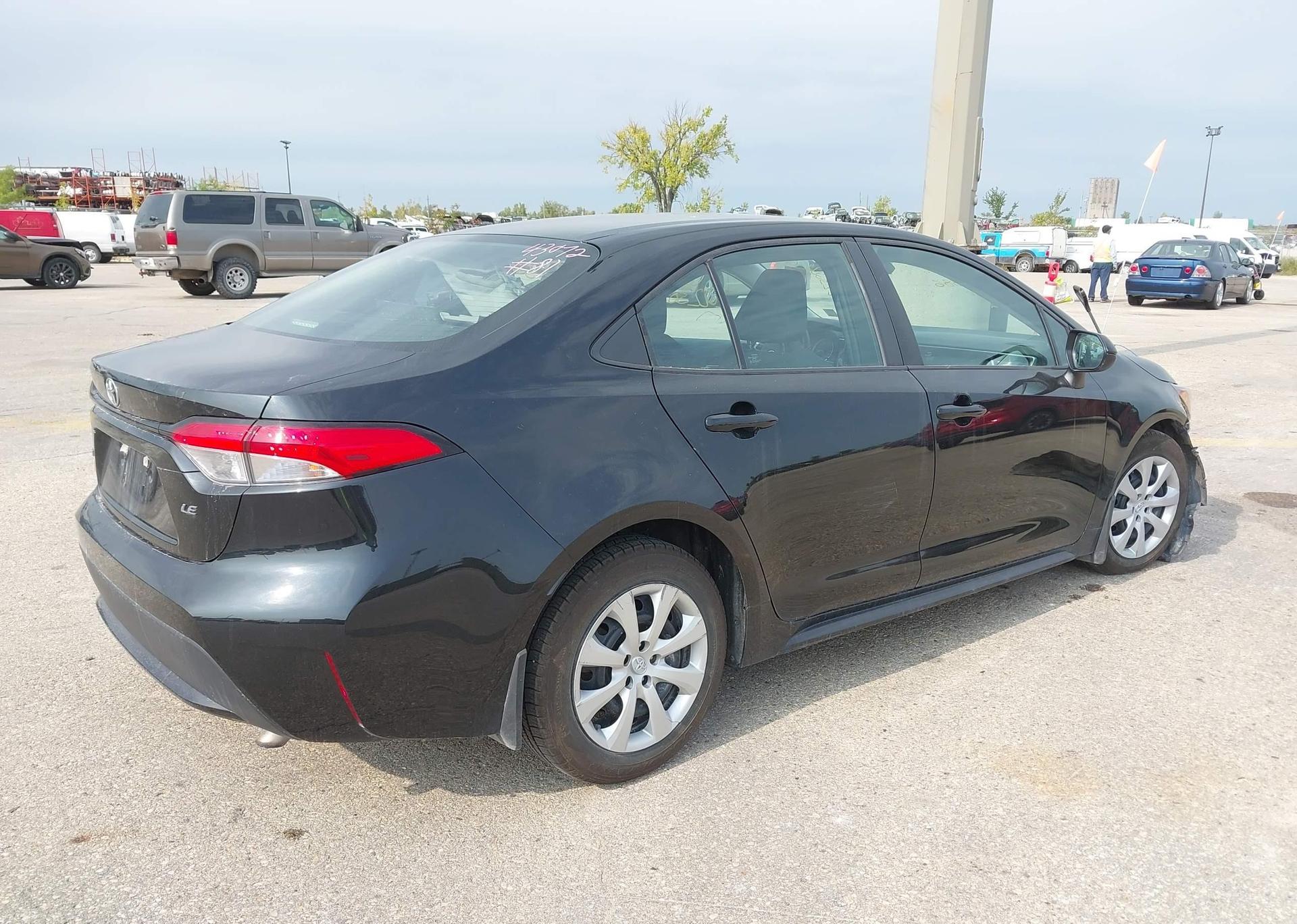 2020 TOYOTA COROLLA LE