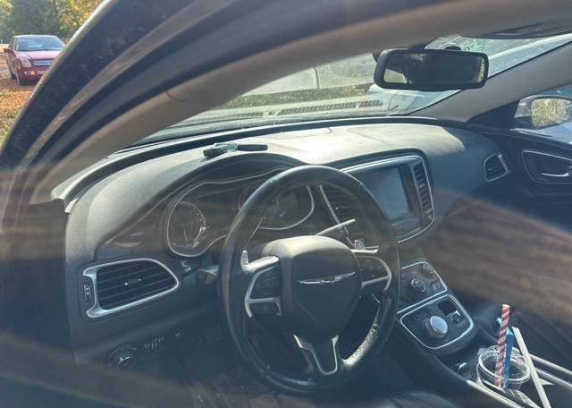 2015 CHRYSLER 200 C V6