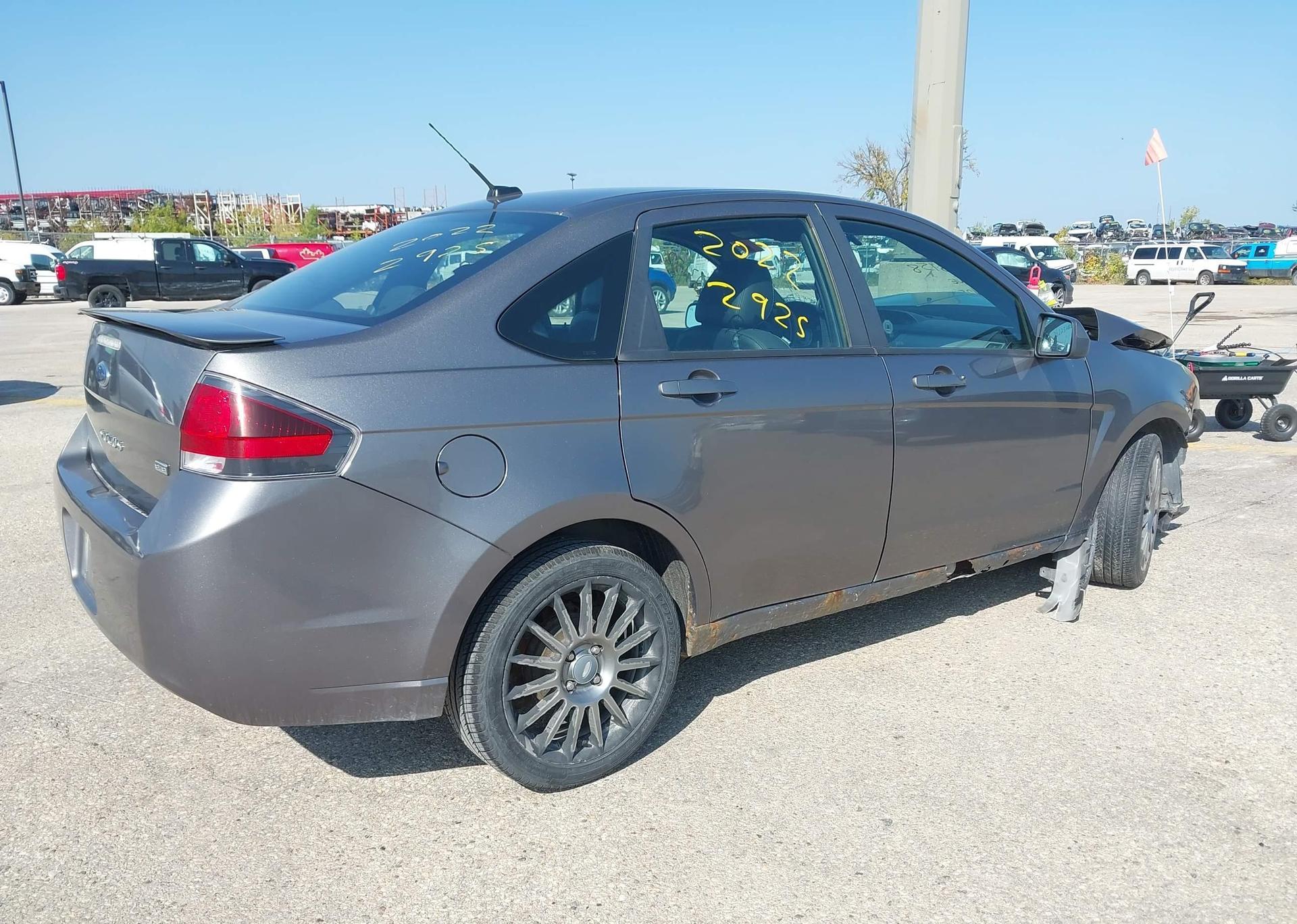 2011 FORD FOCUS SES