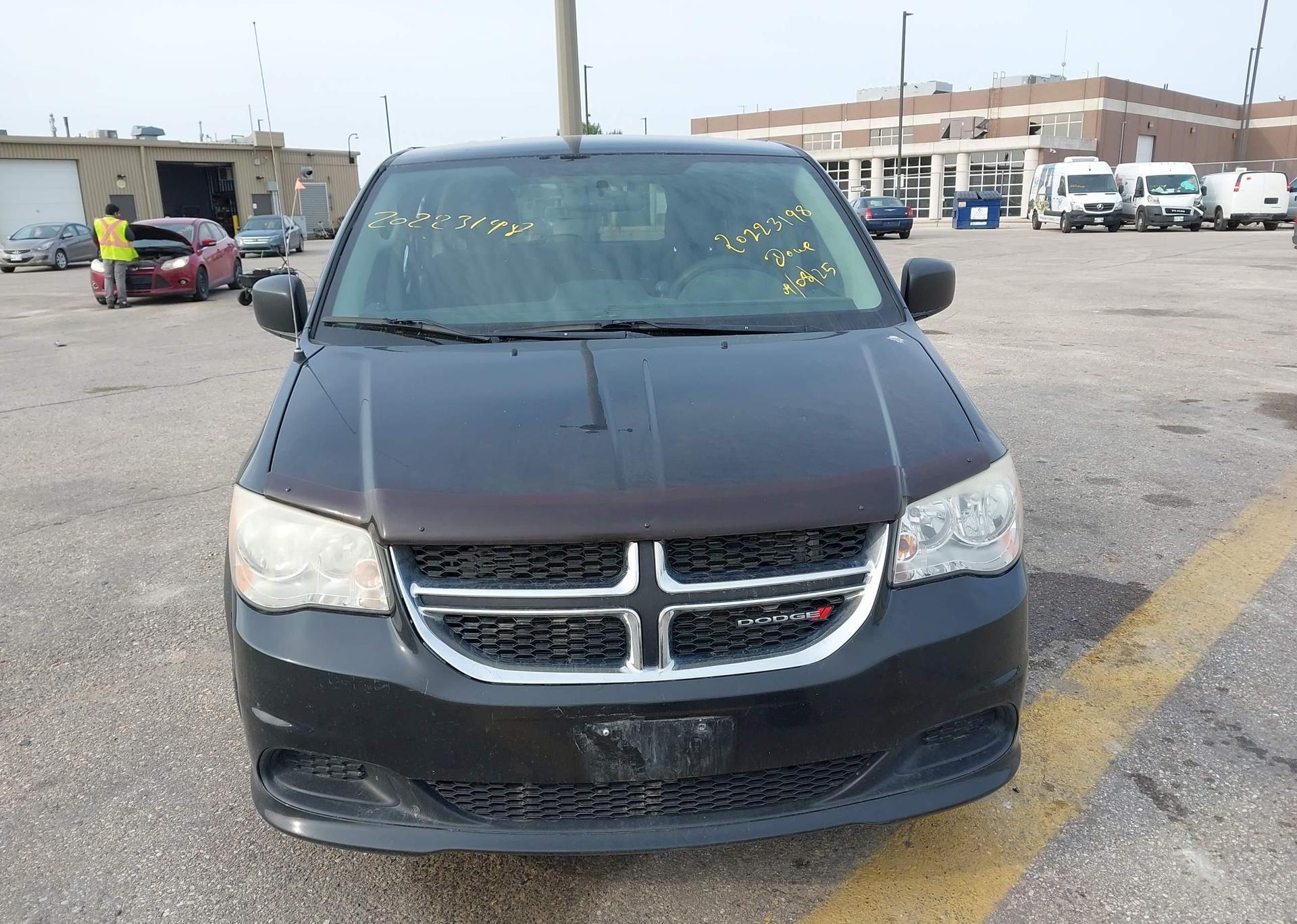 2013 DODGE GRAND CARAVAN SE
