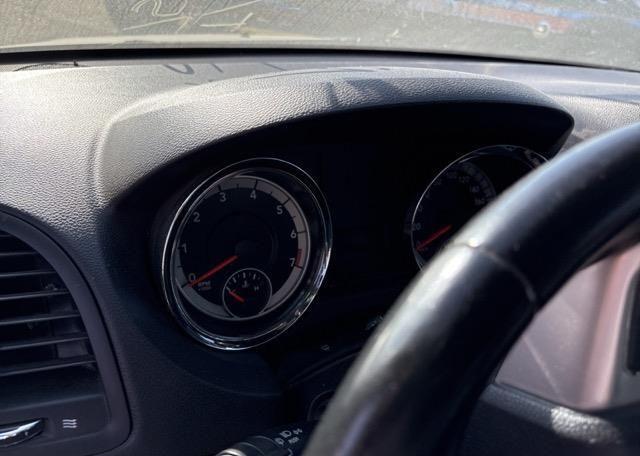 2012 DODGE GRAND CARAVAN SE