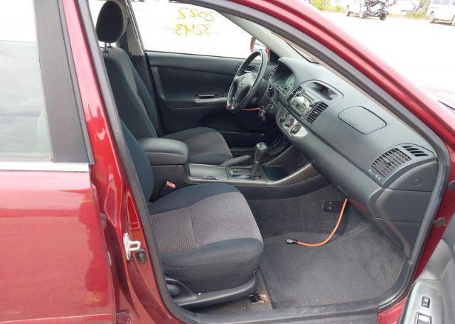 2003 TOYOTA CAMRY SE