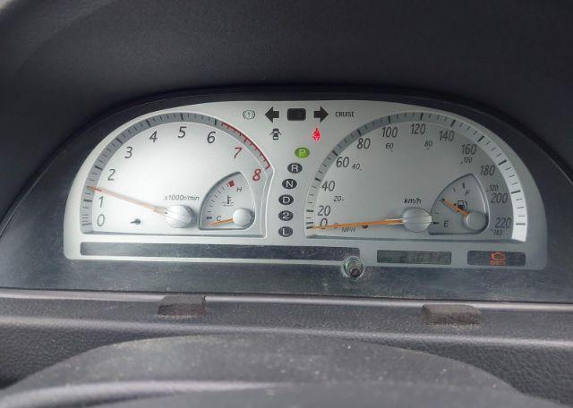 2003 TOYOTA CAMRY SE