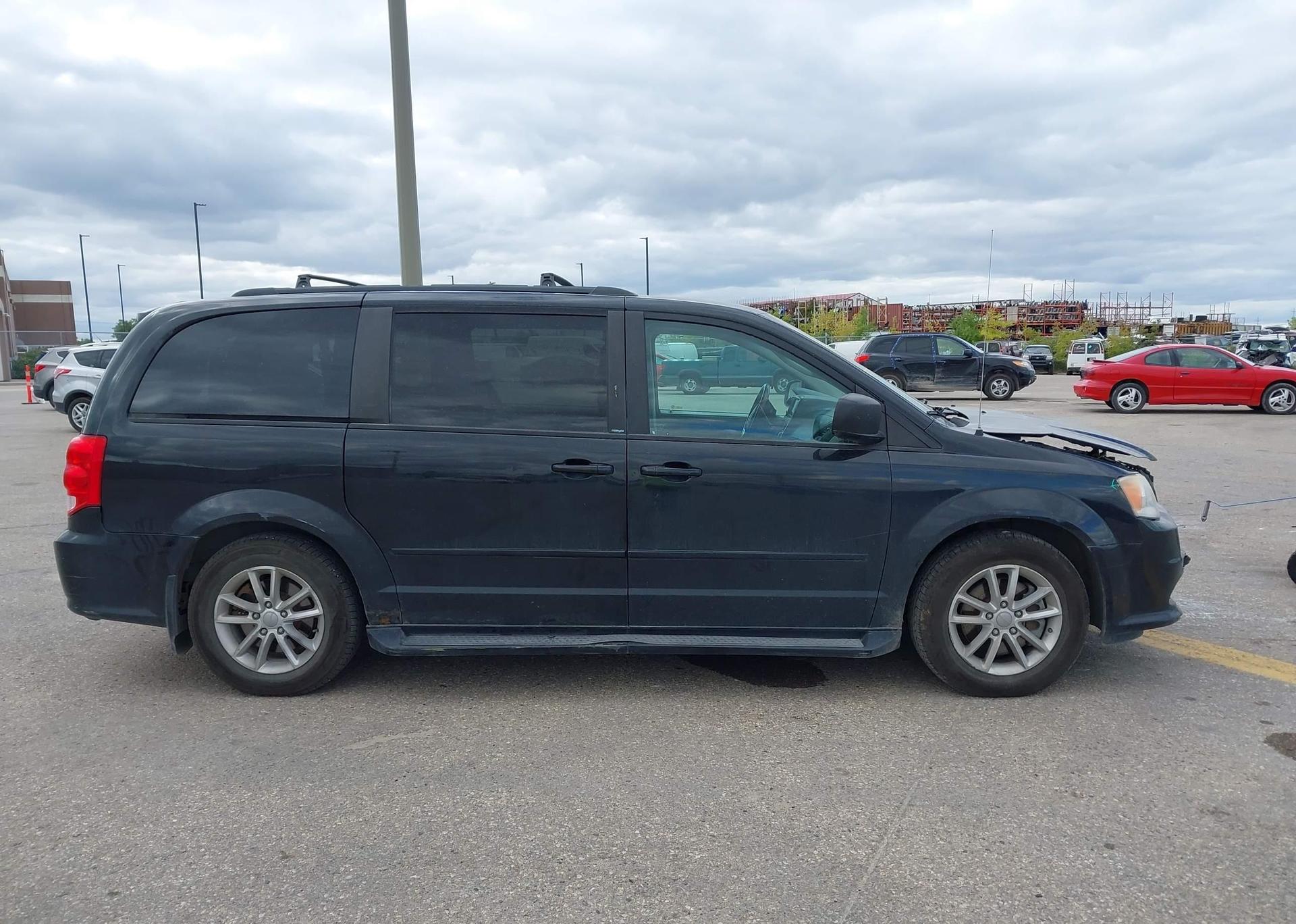 2013 DODGE GRAND CARAVAN SXT