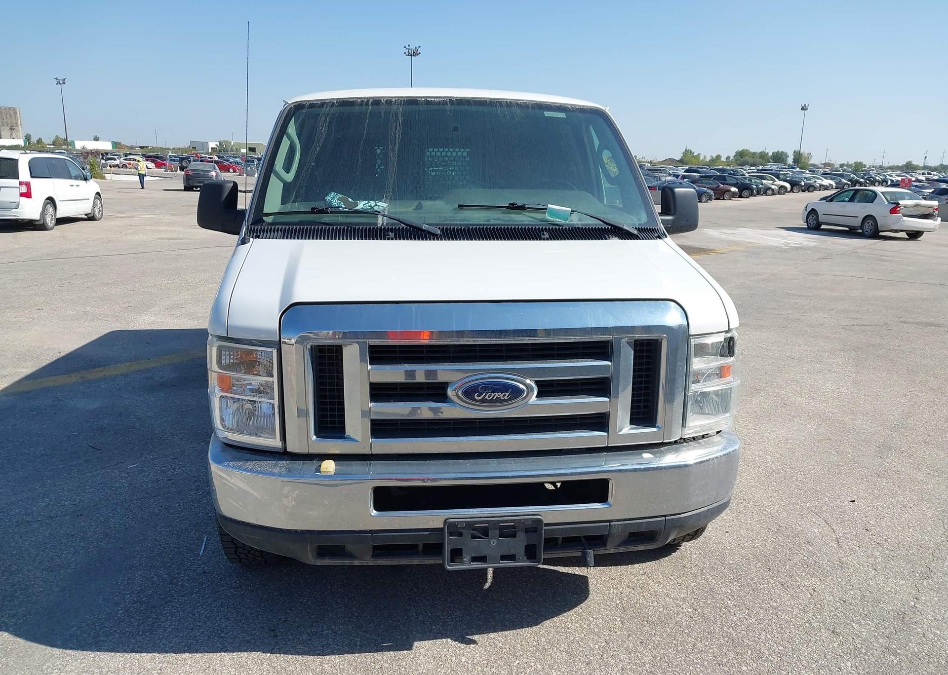2012 FORD E250 ECONOLINE CARGO