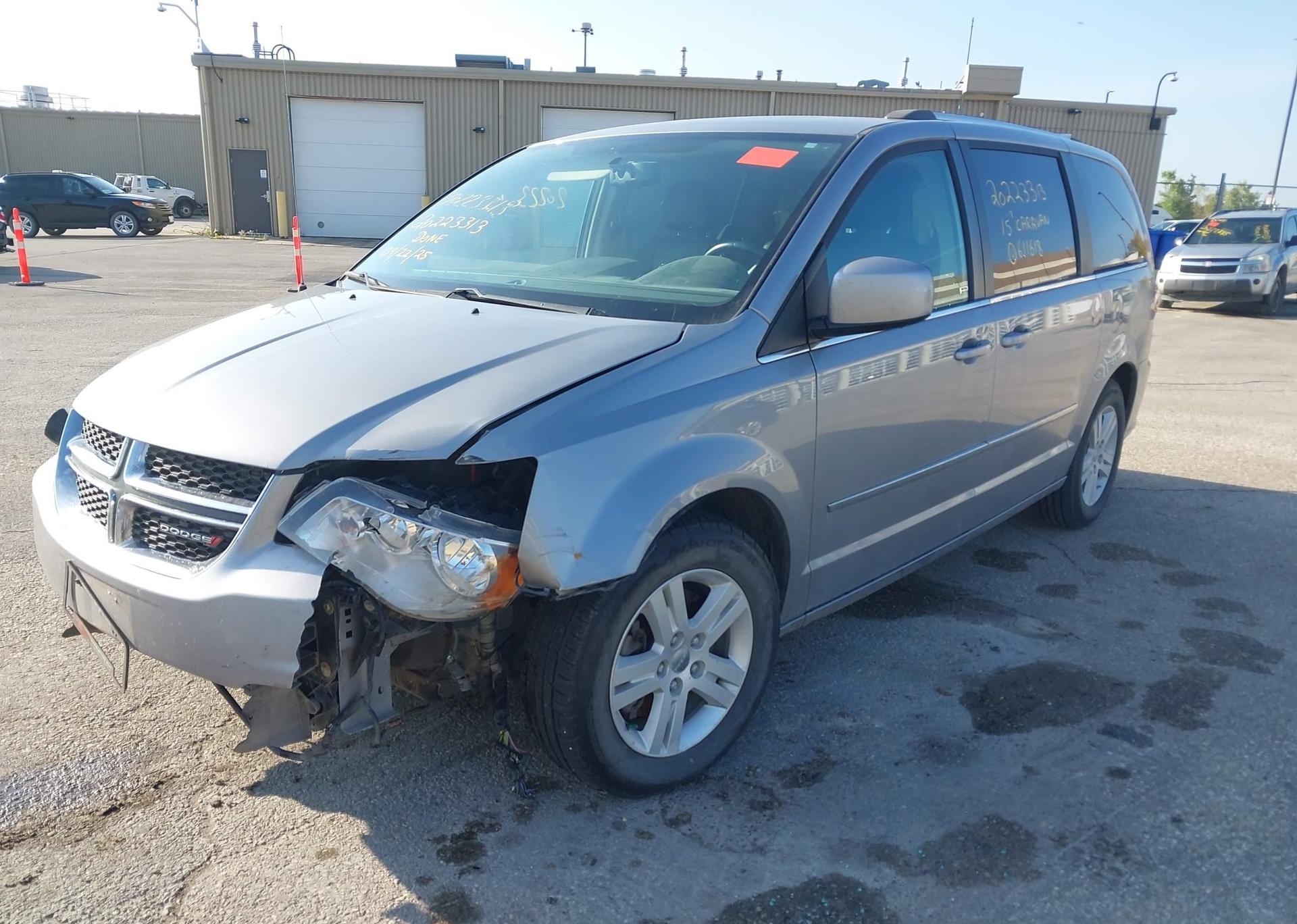 2015 DODGE GRAND CARAVAN CREW