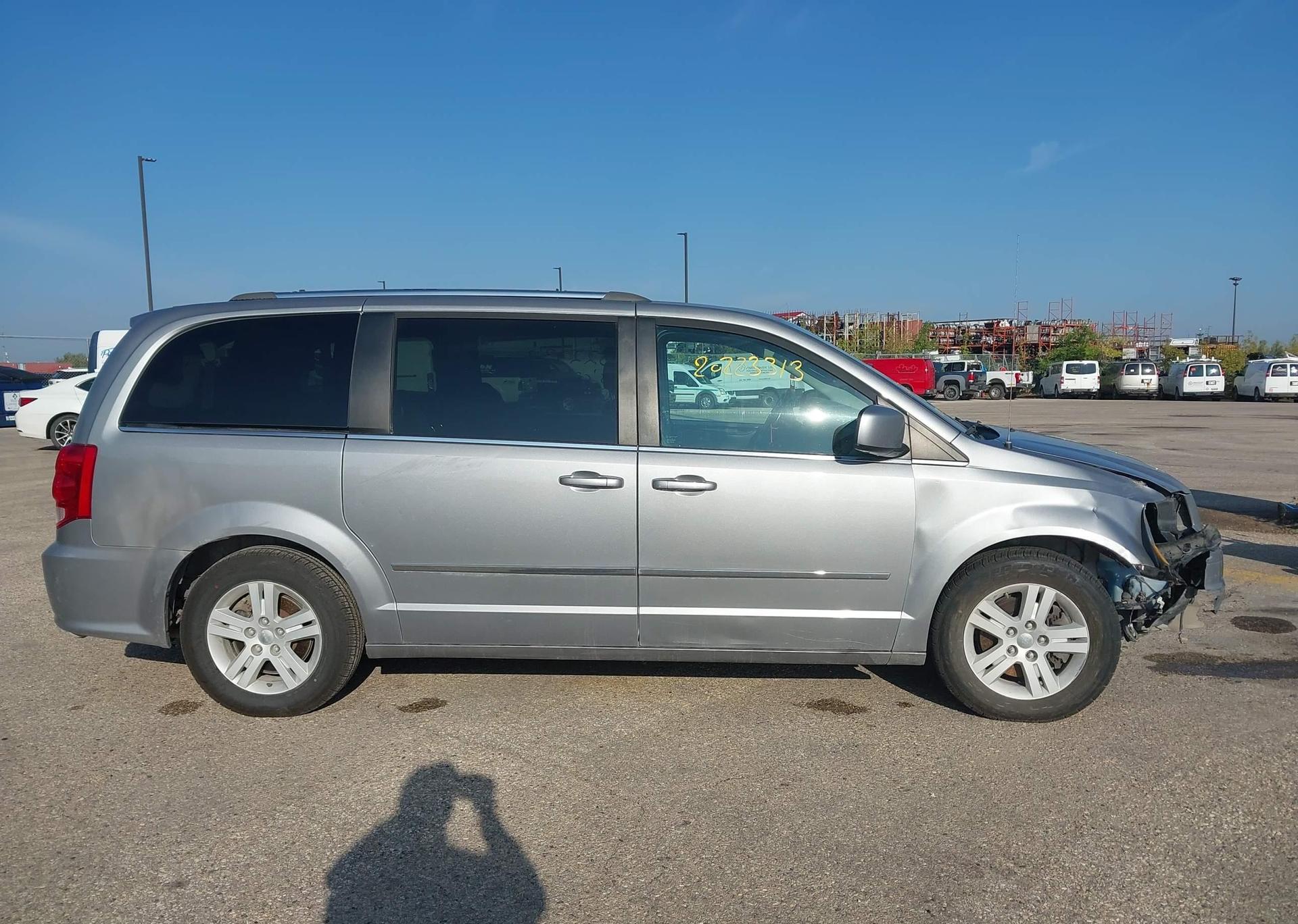 2015 DODGE GRAND CARAVAN CREW